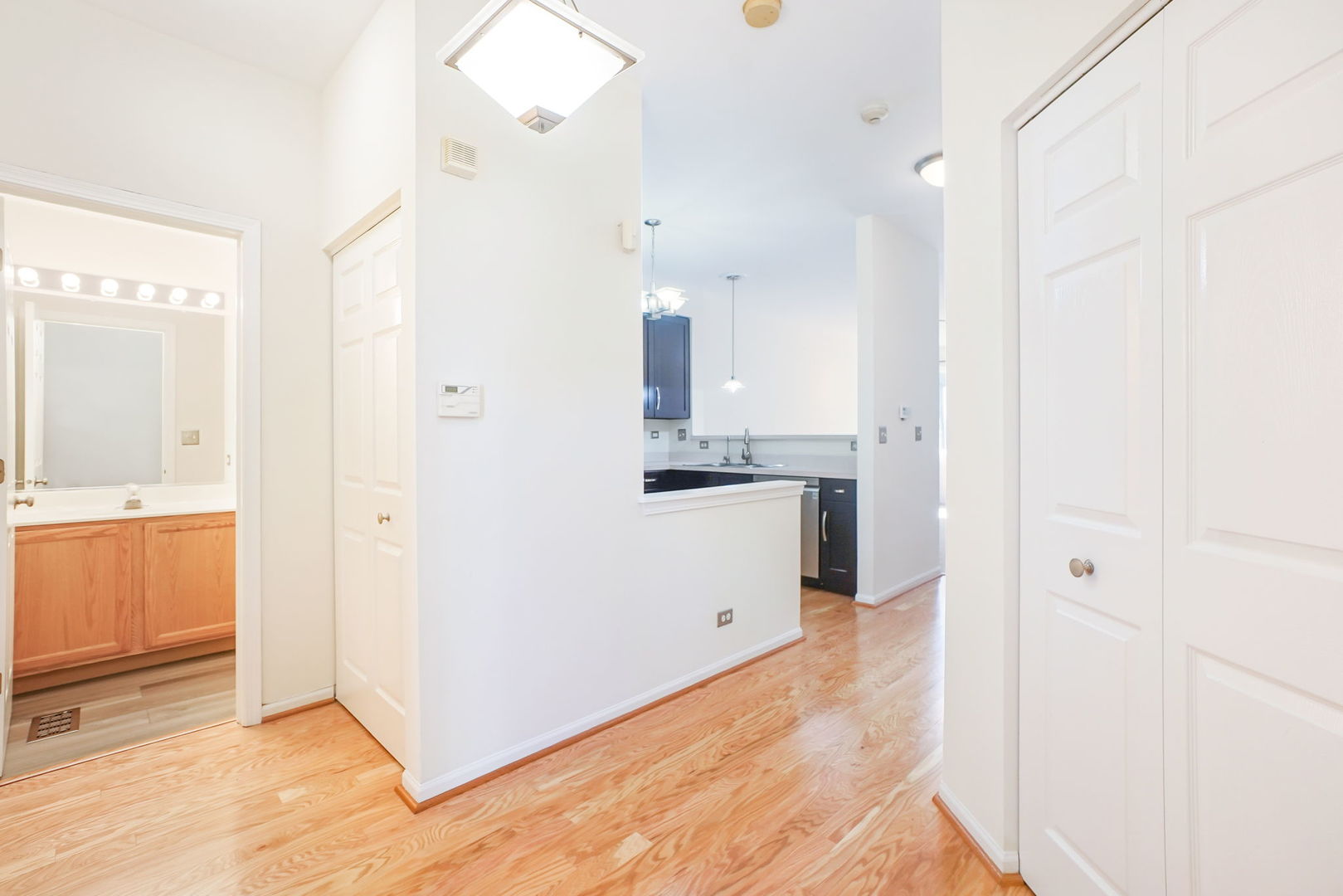 3013 Kentshire Circle, Naperville, IL 60564