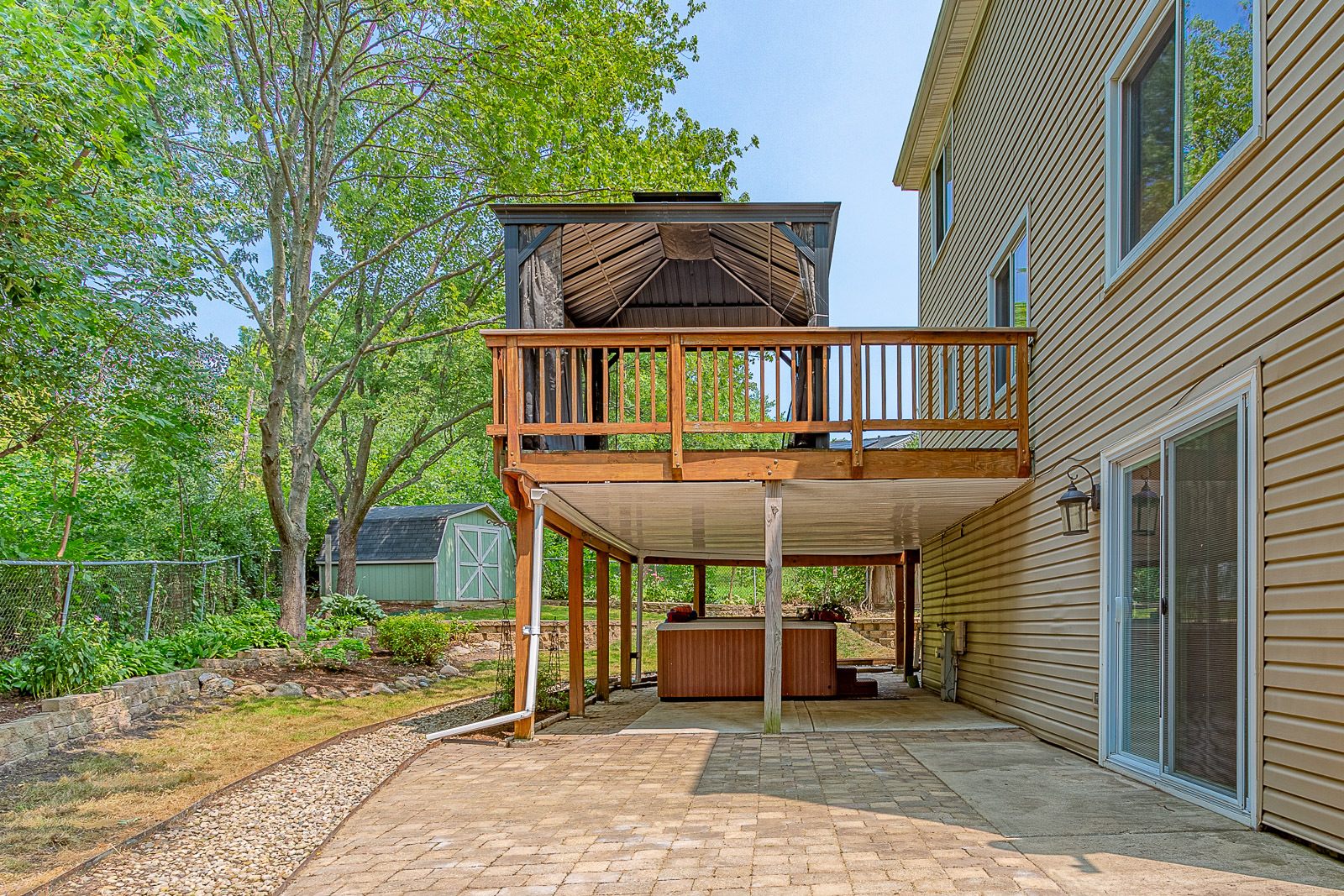 1490 Paisley Court, Hoffman Estates, IL 60010