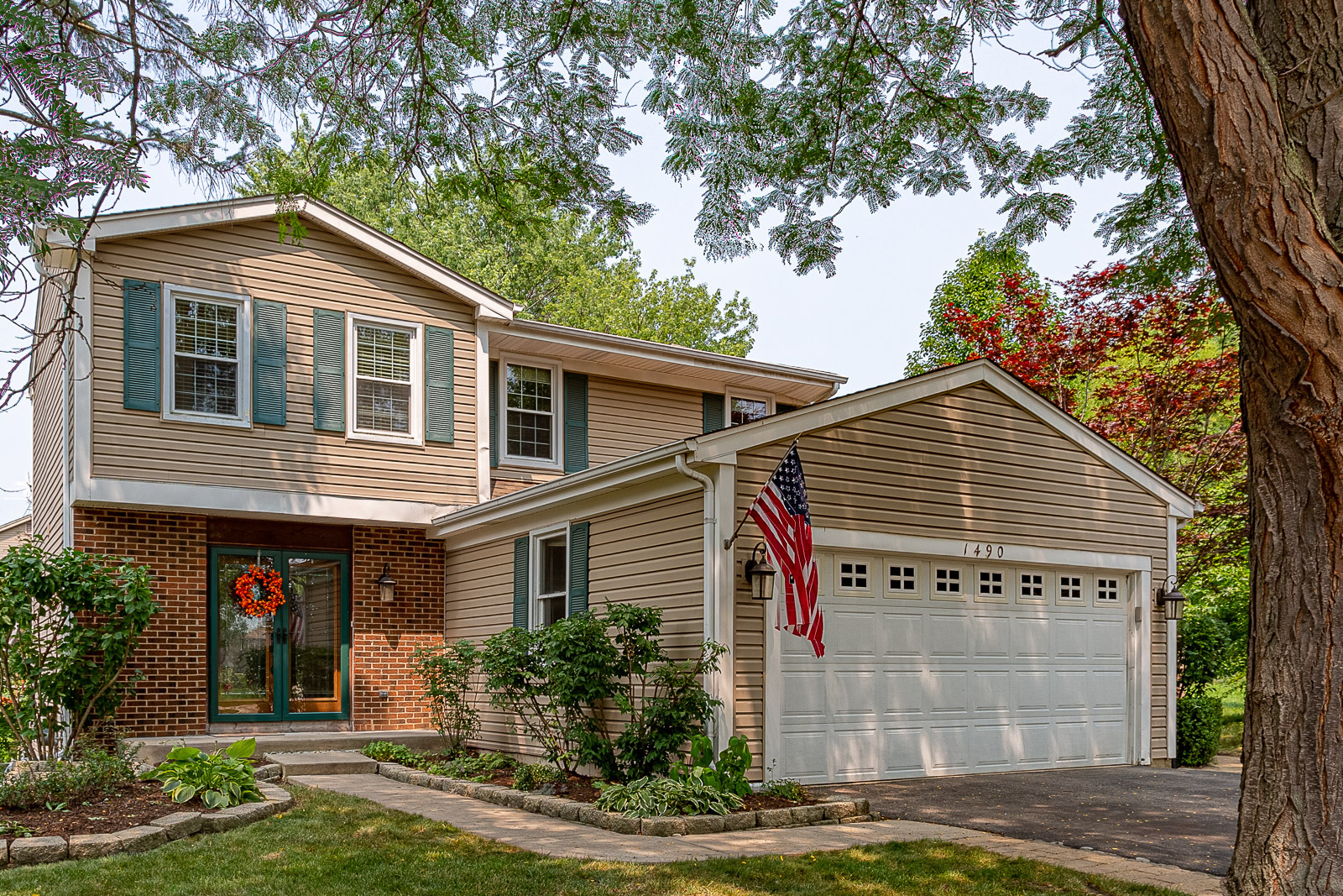 1490 Paisley Court, Hoffman Estates, IL 60010