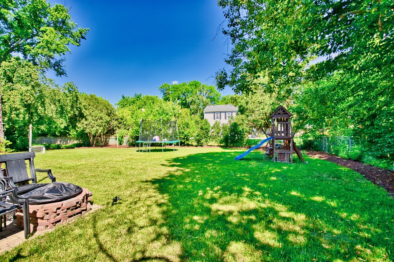 529 Warwick Drive, Naperville, IL 60565
