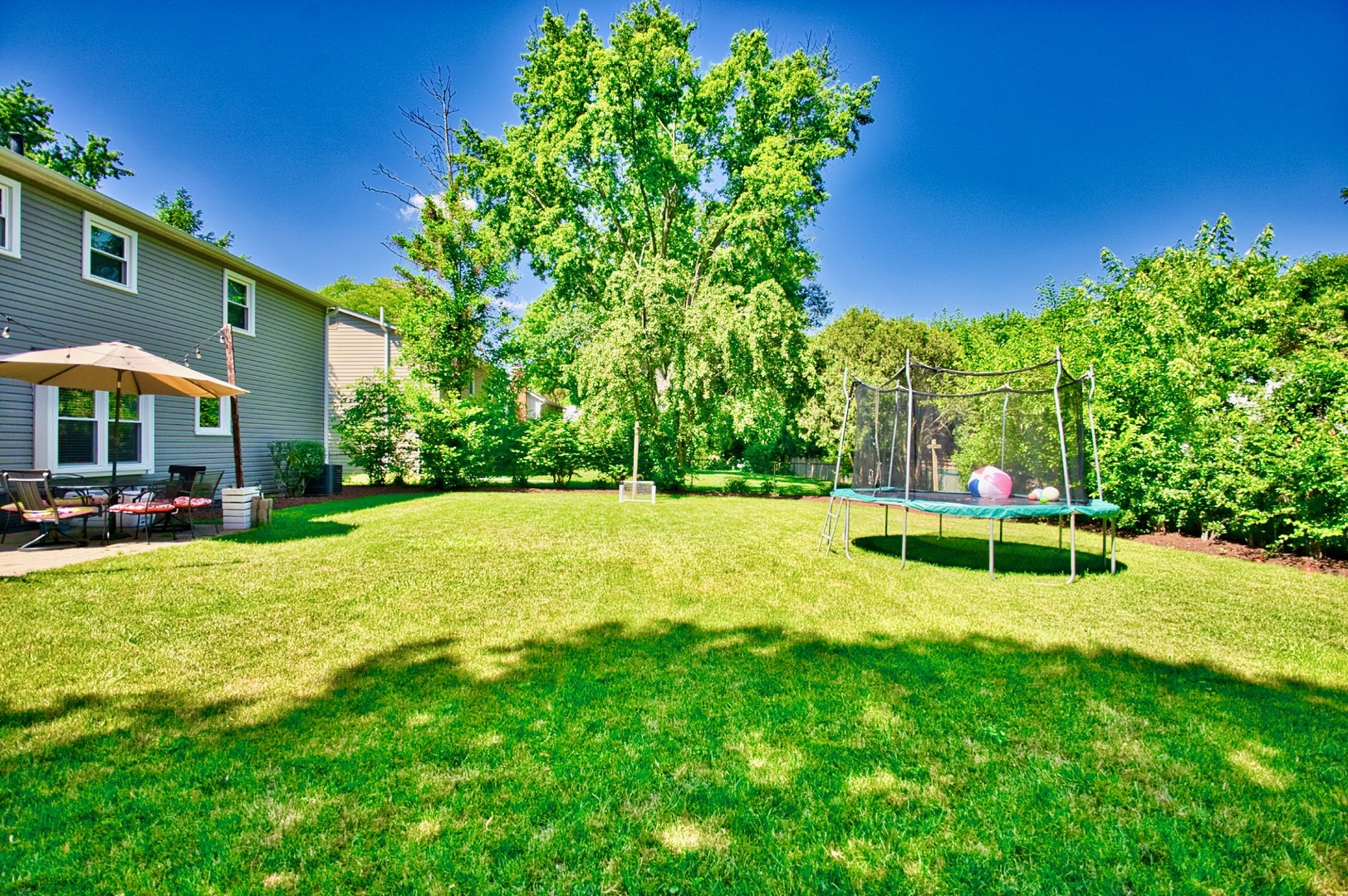 529 Warwick Drive, Naperville, IL 60565