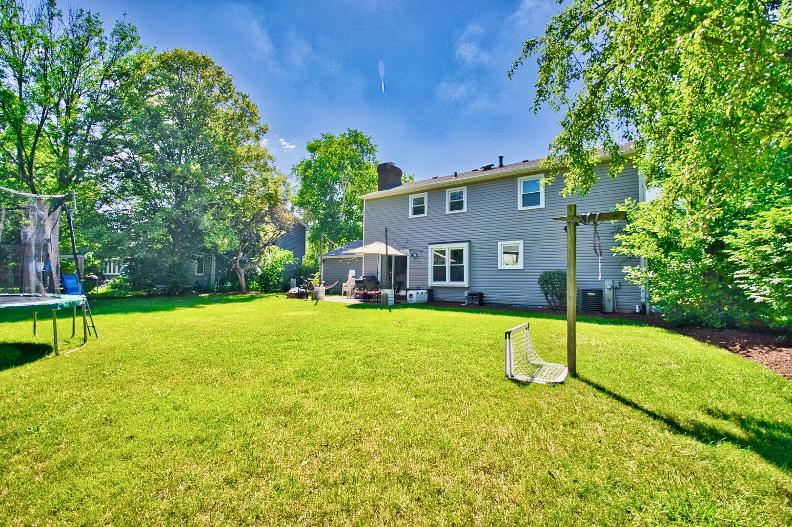 529 Warwick Drive, Naperville, IL 60565