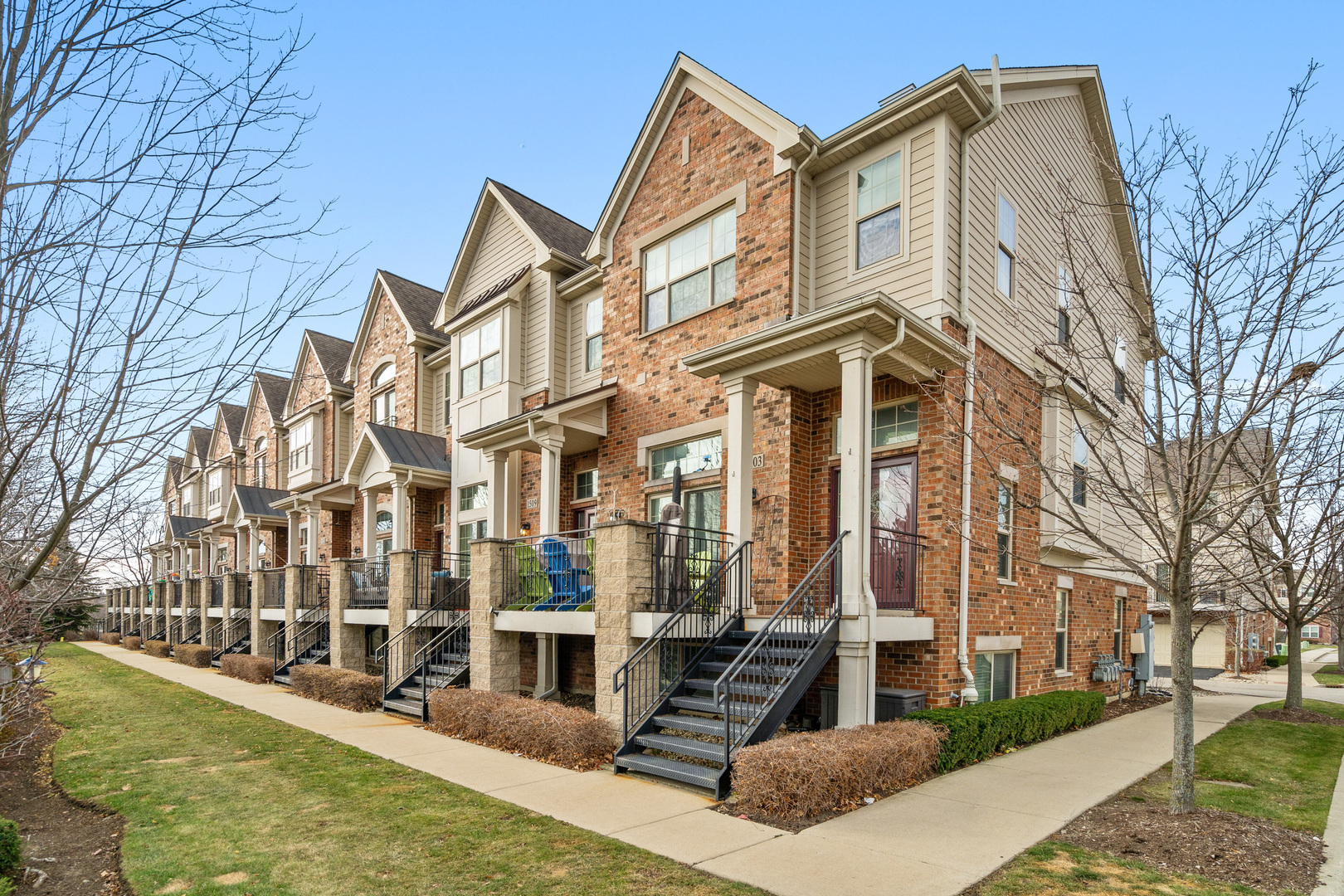 1509 Lakeridge Court #35, Mundelein, IL 60060