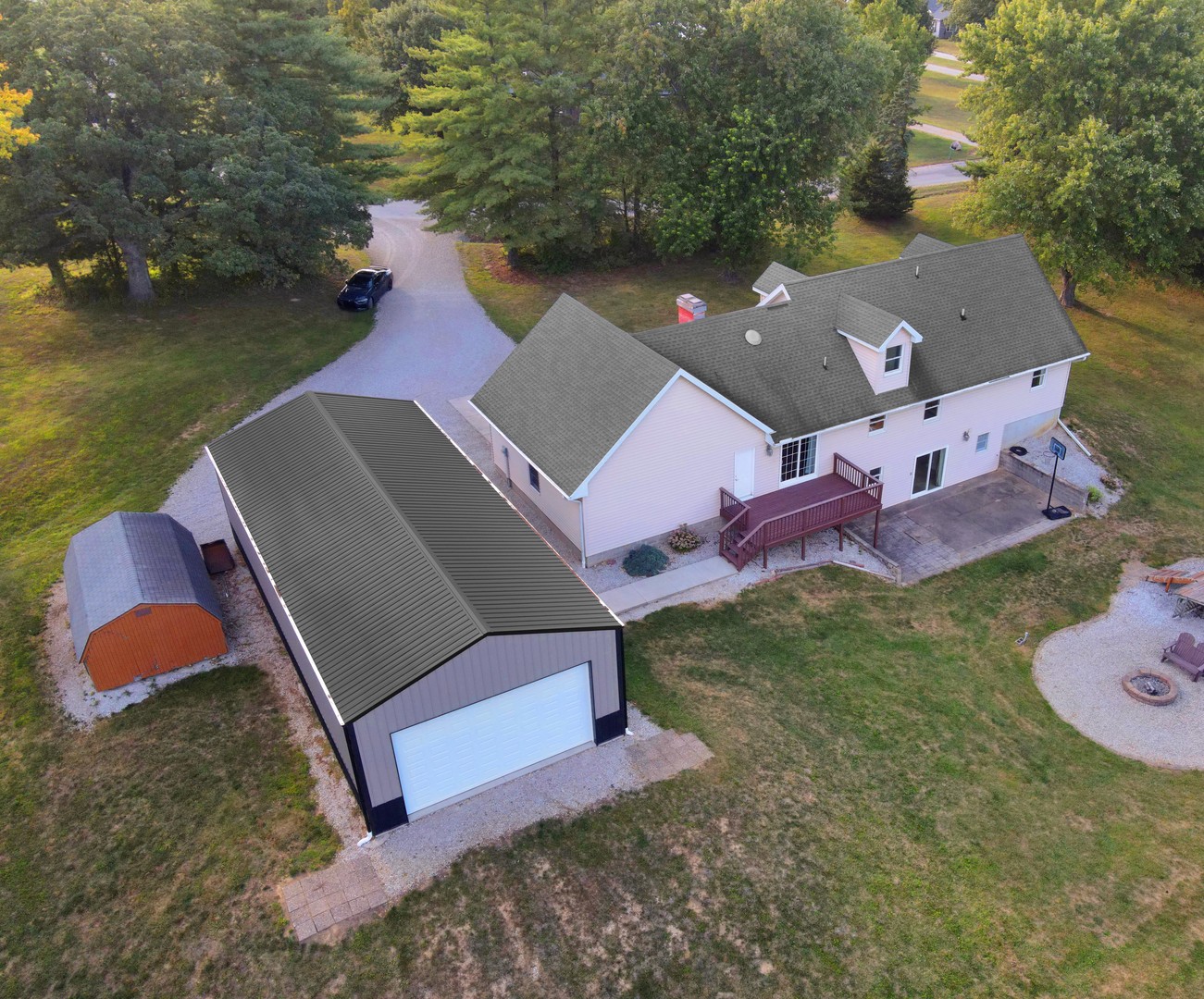4454 N Prairie View Road, Oakley, IL 62501