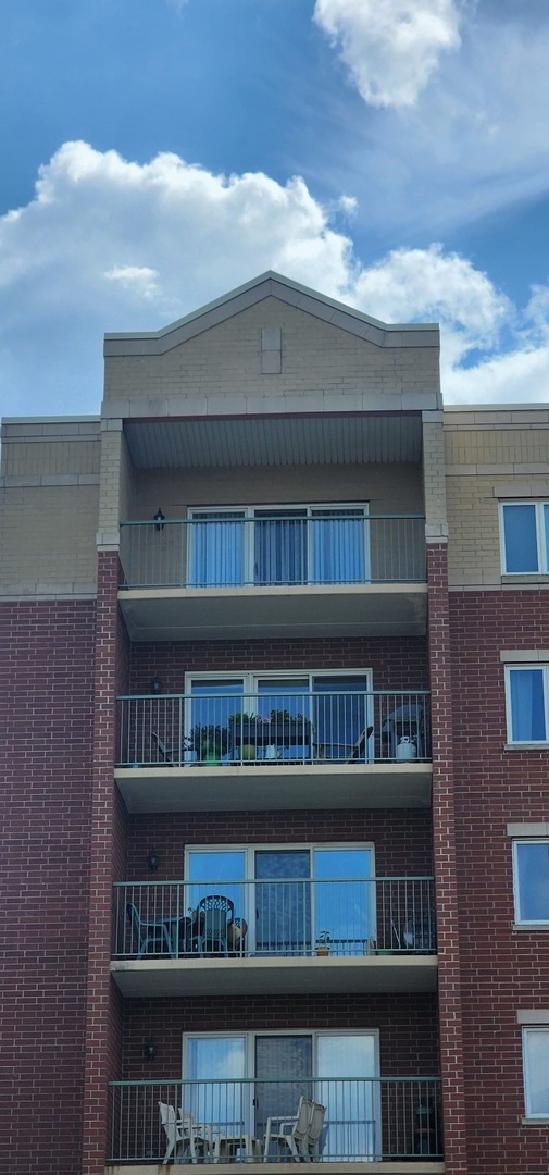 7400 Lincoln Avenue #603, Skokie, IL 60076