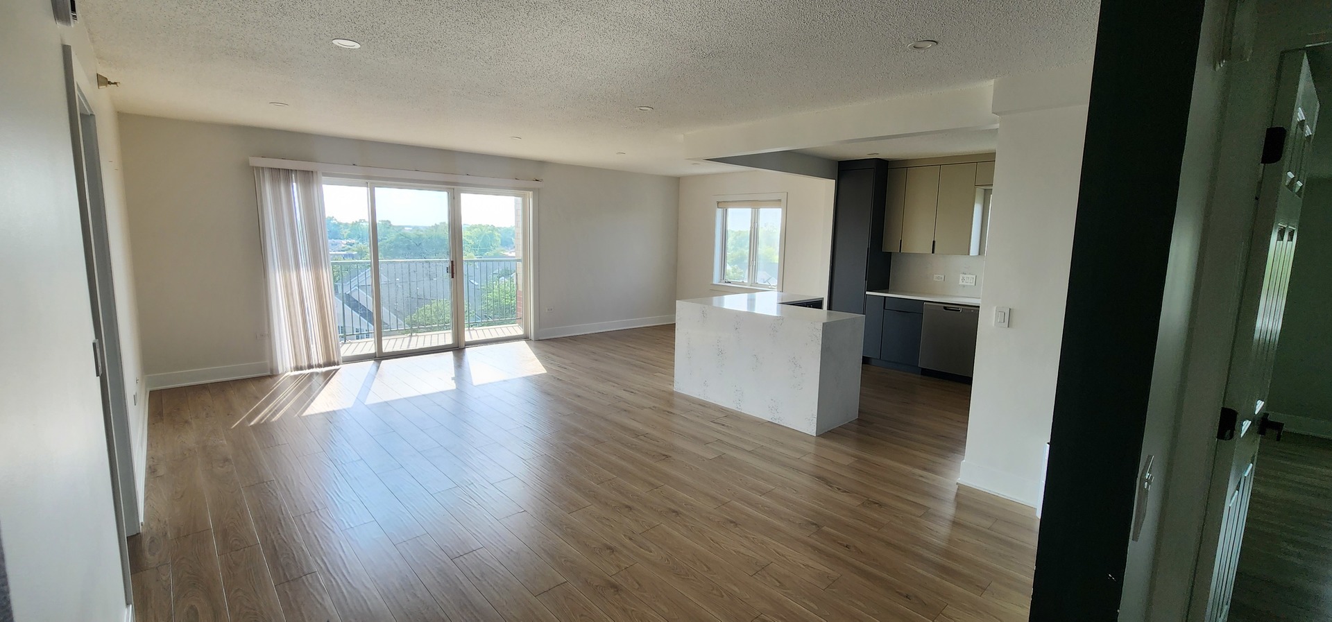 7400 Lincoln Avenue #603, Skokie, IL 60076
