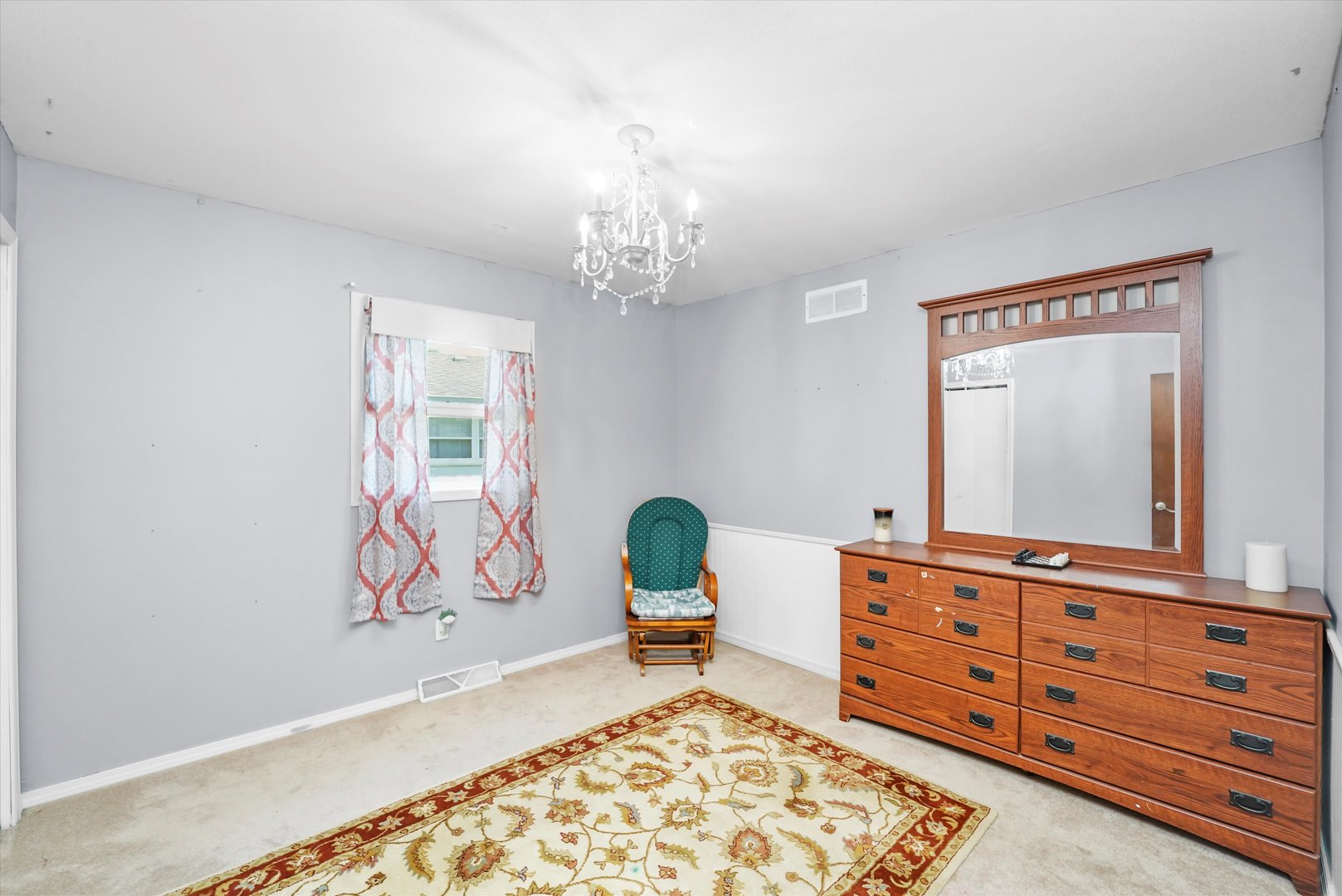 6846 S James Drive, Rochelle, IL 61068