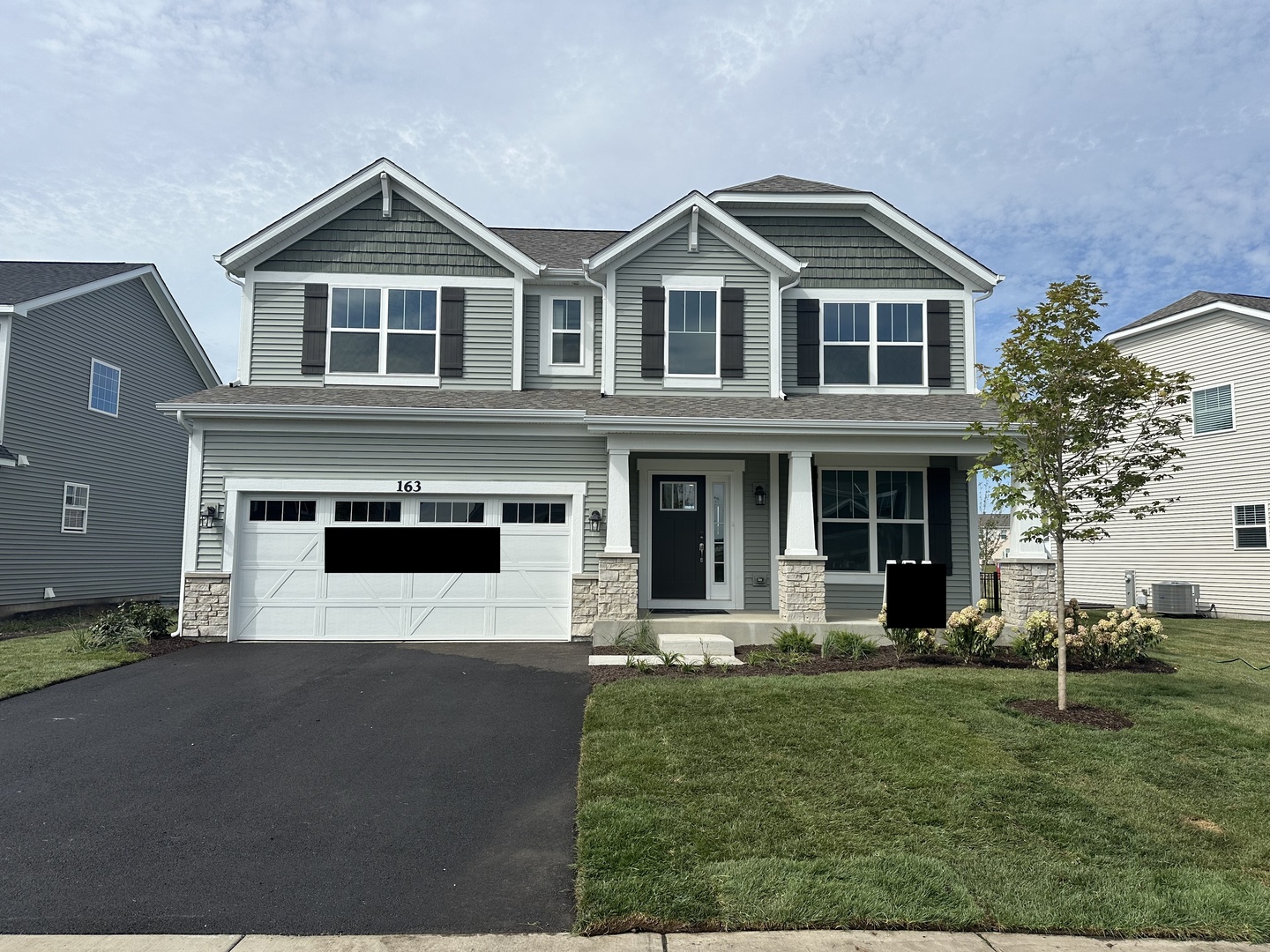 163 Piper Glen Avenue, Oswego, IL 60543