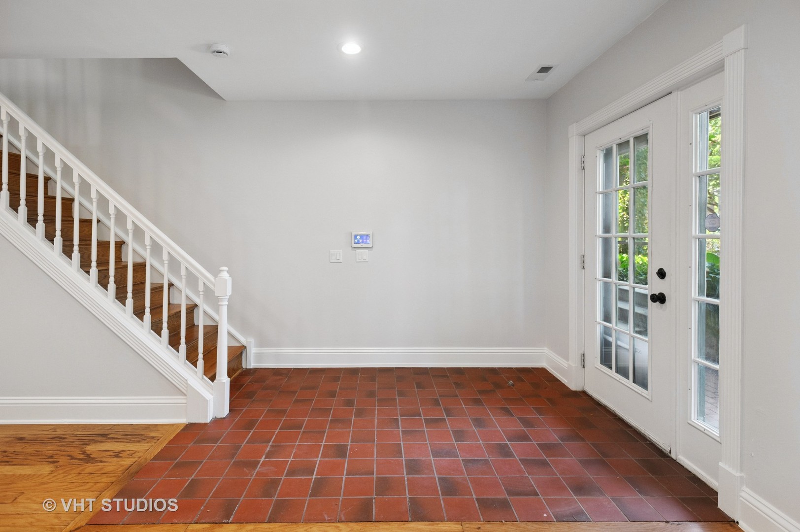 4721 S Woodlawn Avenue #E, Chicago, IL 60615