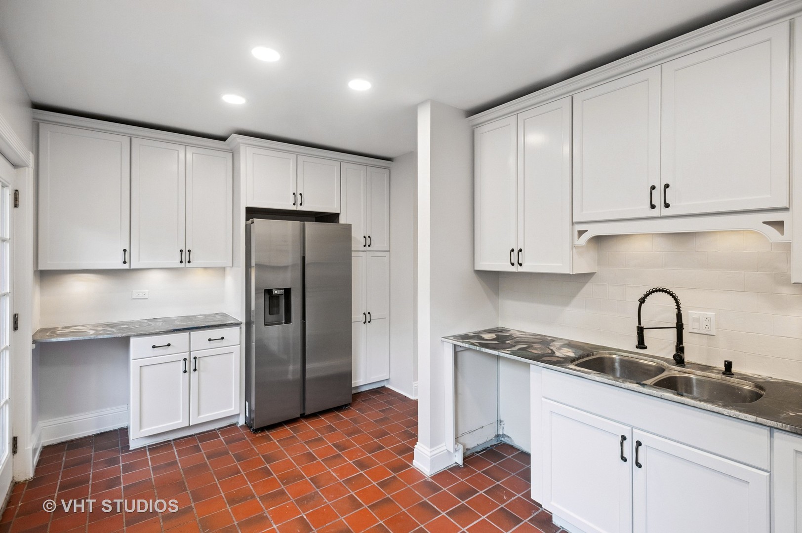 4721 S Woodlawn Avenue #E, Chicago, IL 60615