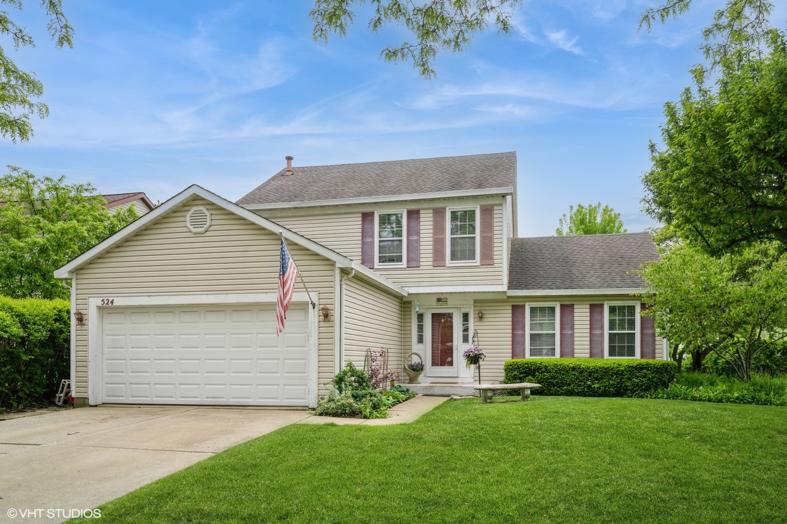 524 Crown Point Drive, Buffalo Grove, IL 60089