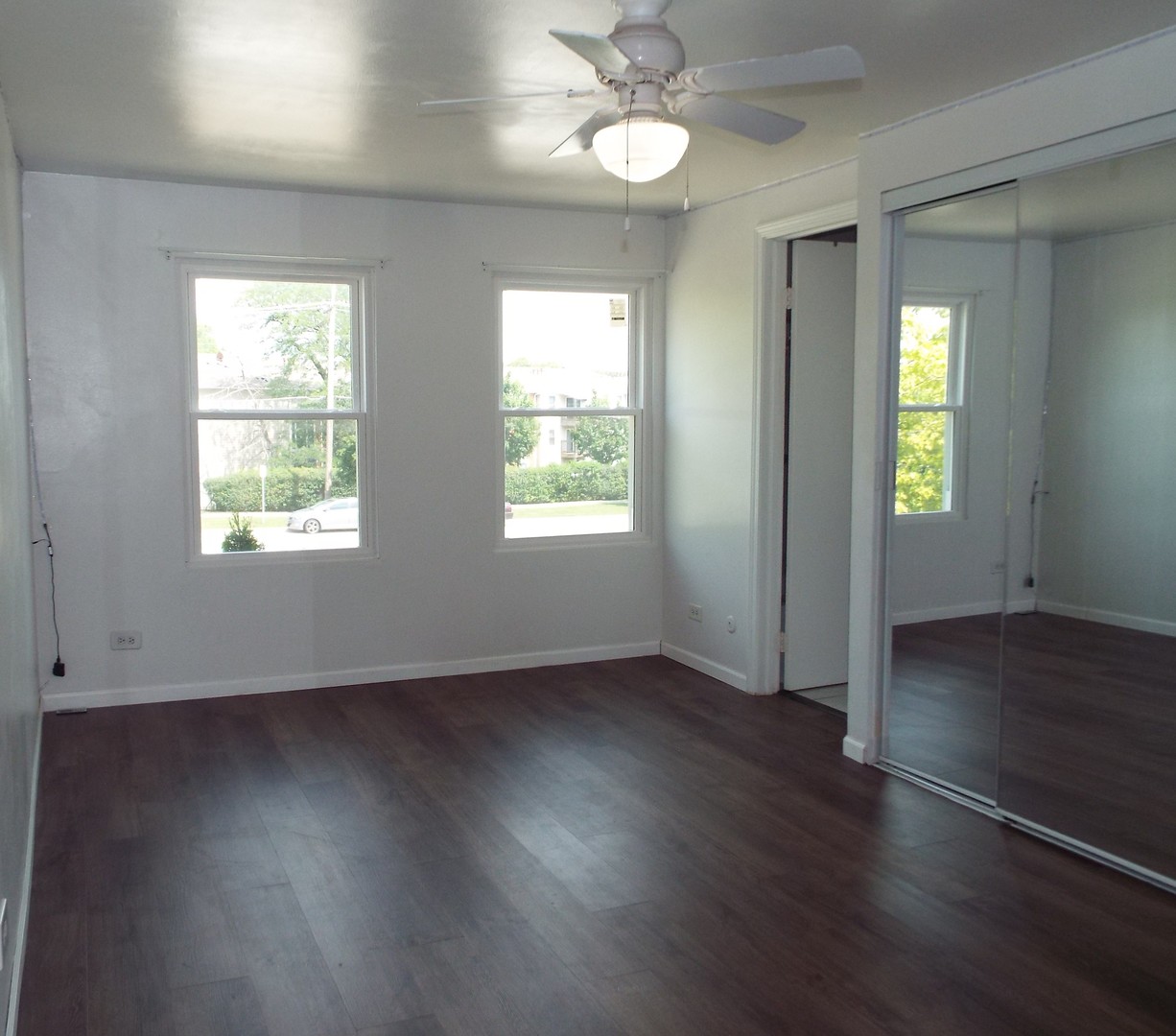 2143 Hassell Road, Hoffman Estates, IL 60169