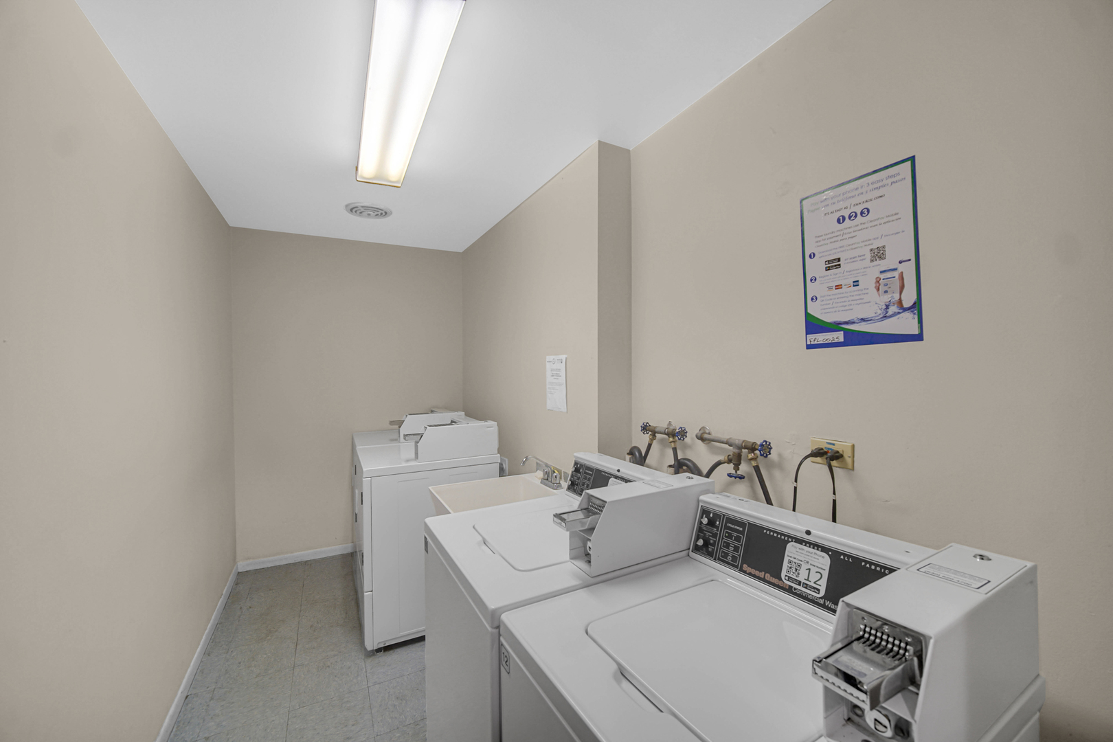 7830 W North Avenue #505, Elmwood Park, IL 60707