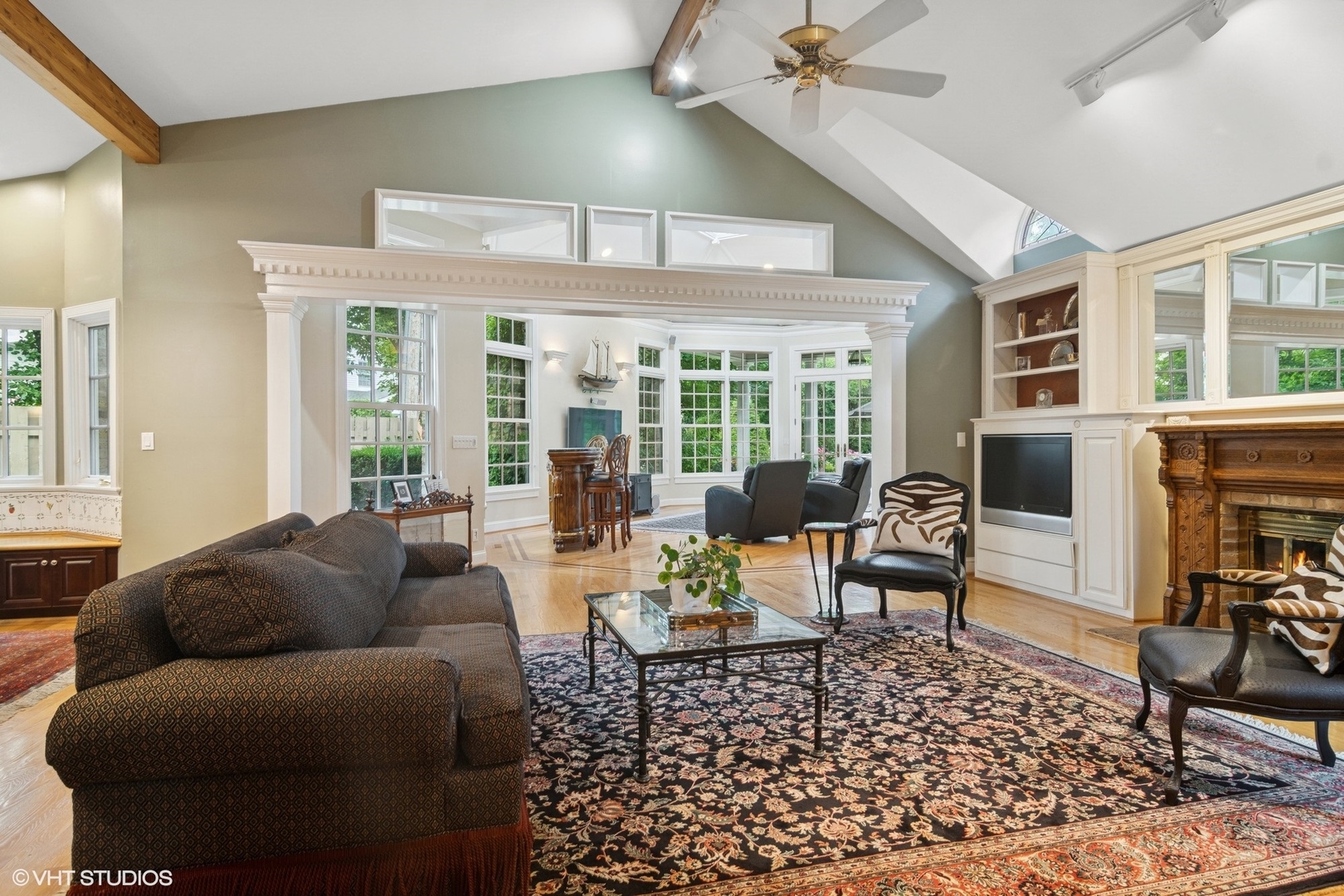 500 E Mayfair Road, Arlington Heights, IL 60005