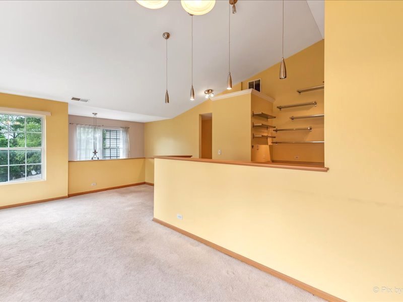 4909 Spencer Avenue #B, Lisle, IL 60532