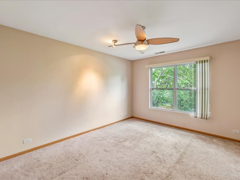4909 Spencer Avenue #B, Lisle, IL 60532
