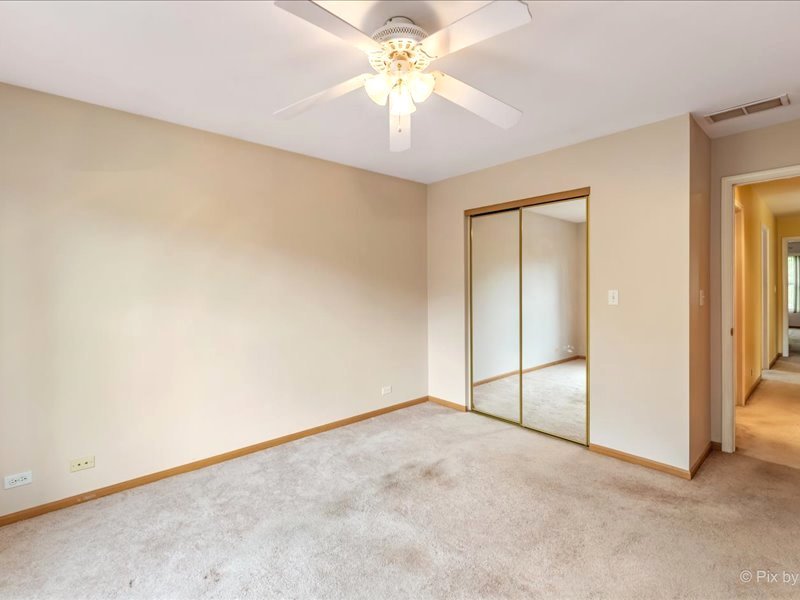 4909 Spencer Avenue #B, Lisle, IL 60532
