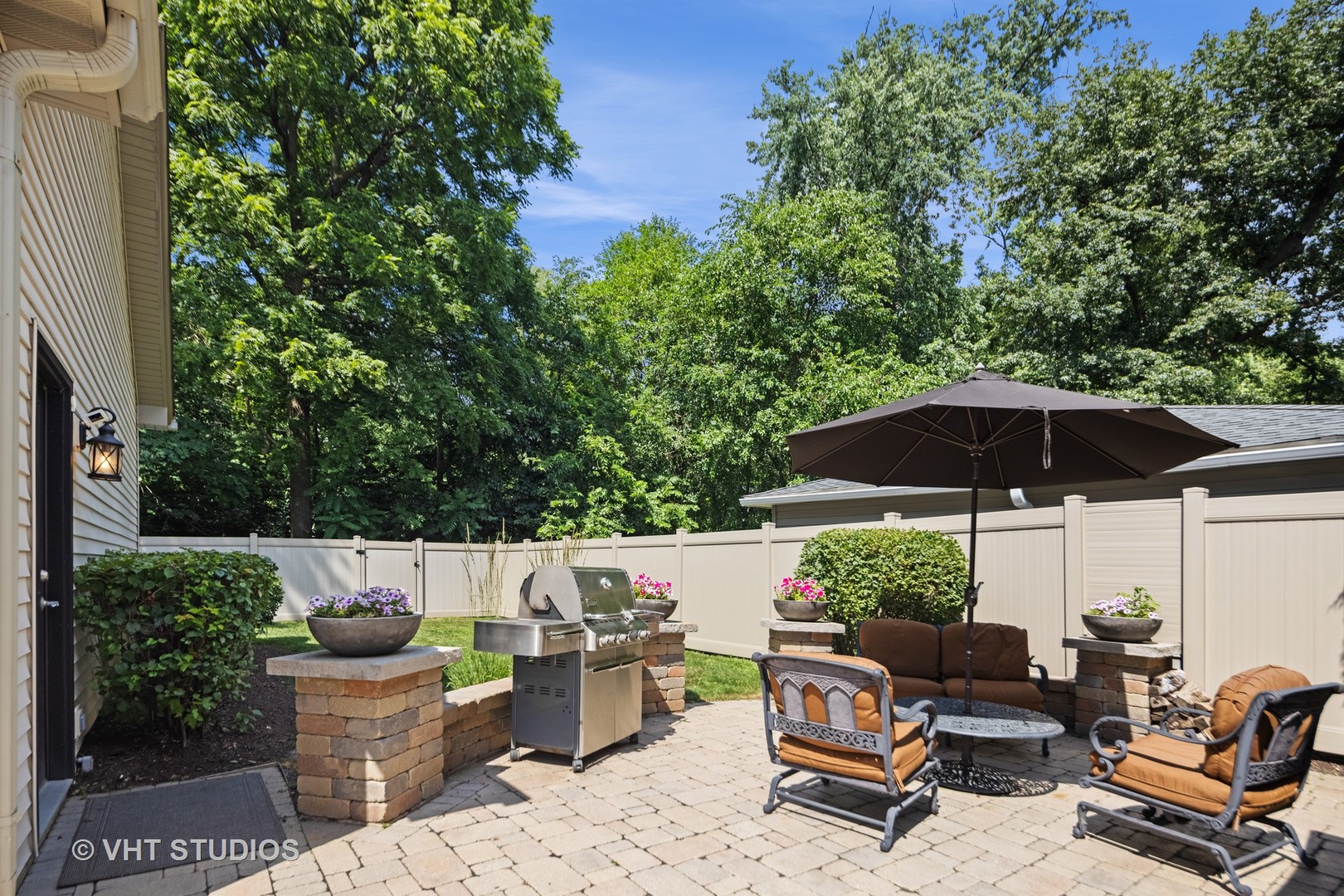 128 W Windsor Avenue, Lombard, IL 60148