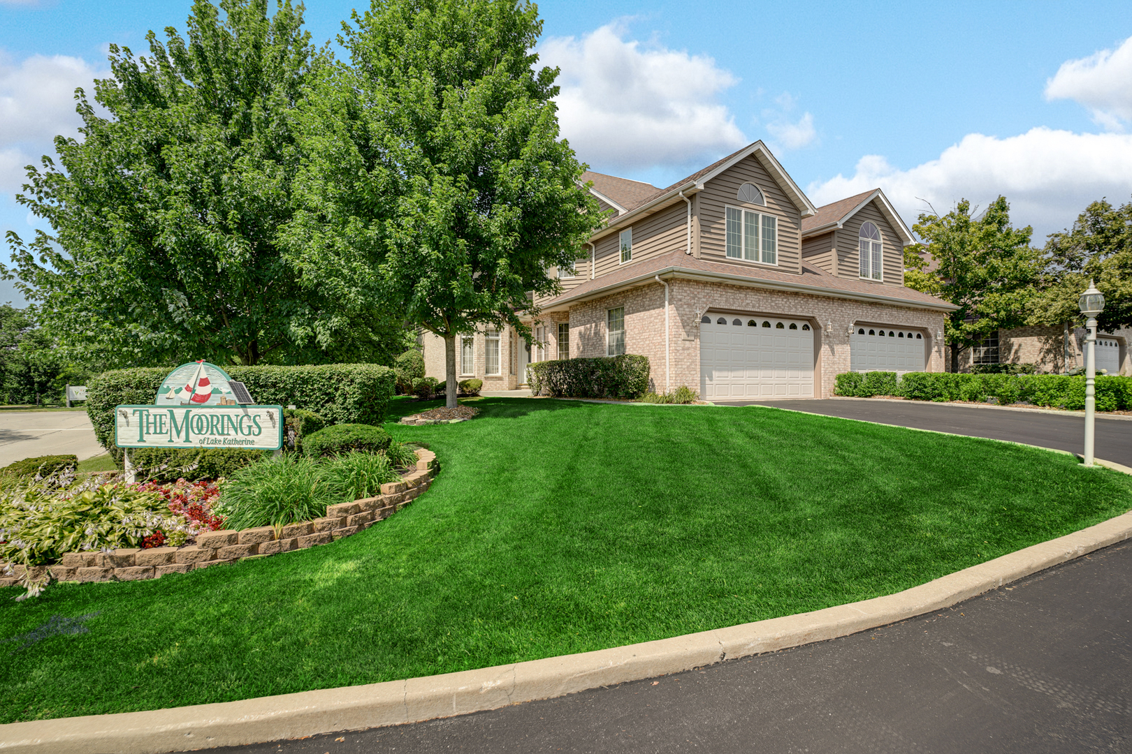 1 Moorings Drive, Palos Heights, IL 60463