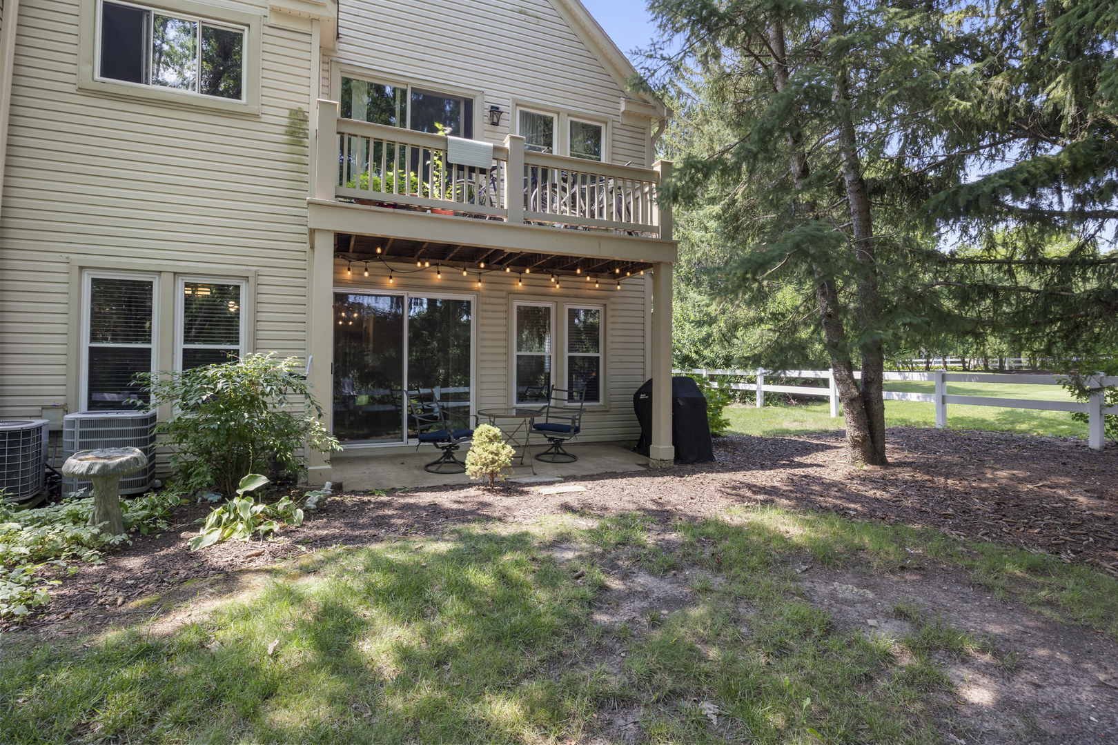 251 University Lane, Elk Grove Village, IL 60007