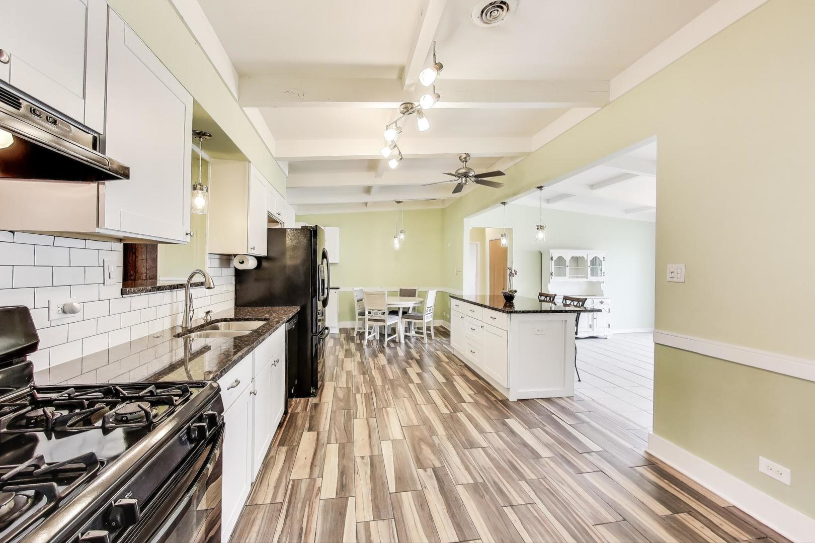 4883 N Vine Avenue, Norridge, IL 60706