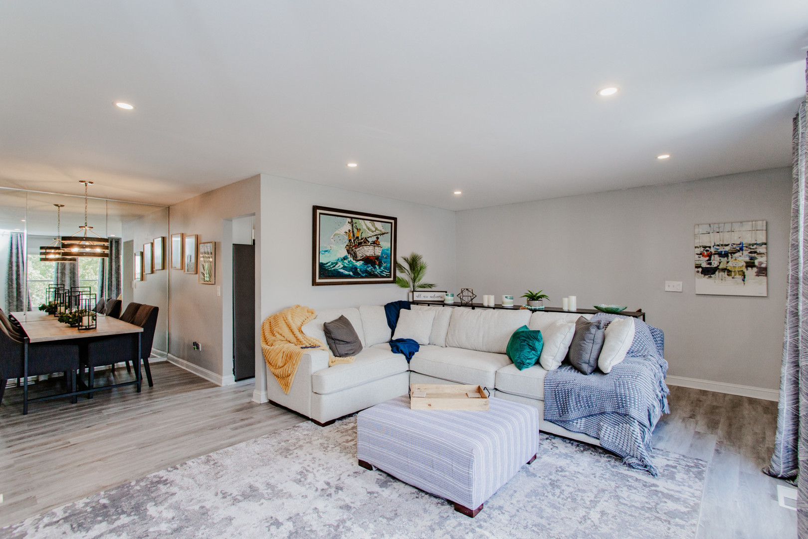 1027 Newport Harbor #1027, Schaumburg, IL 60193