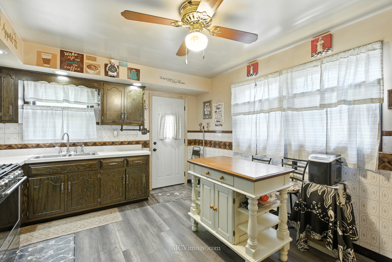 514 E Jackson Street, Joliet, IL 60432
