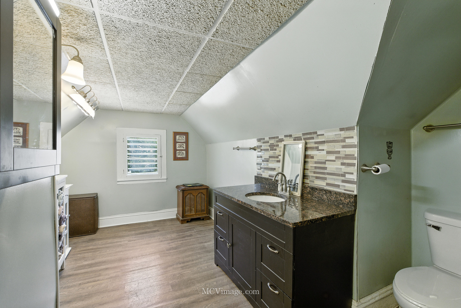 514 E Jackson Street, Joliet, IL 60432
