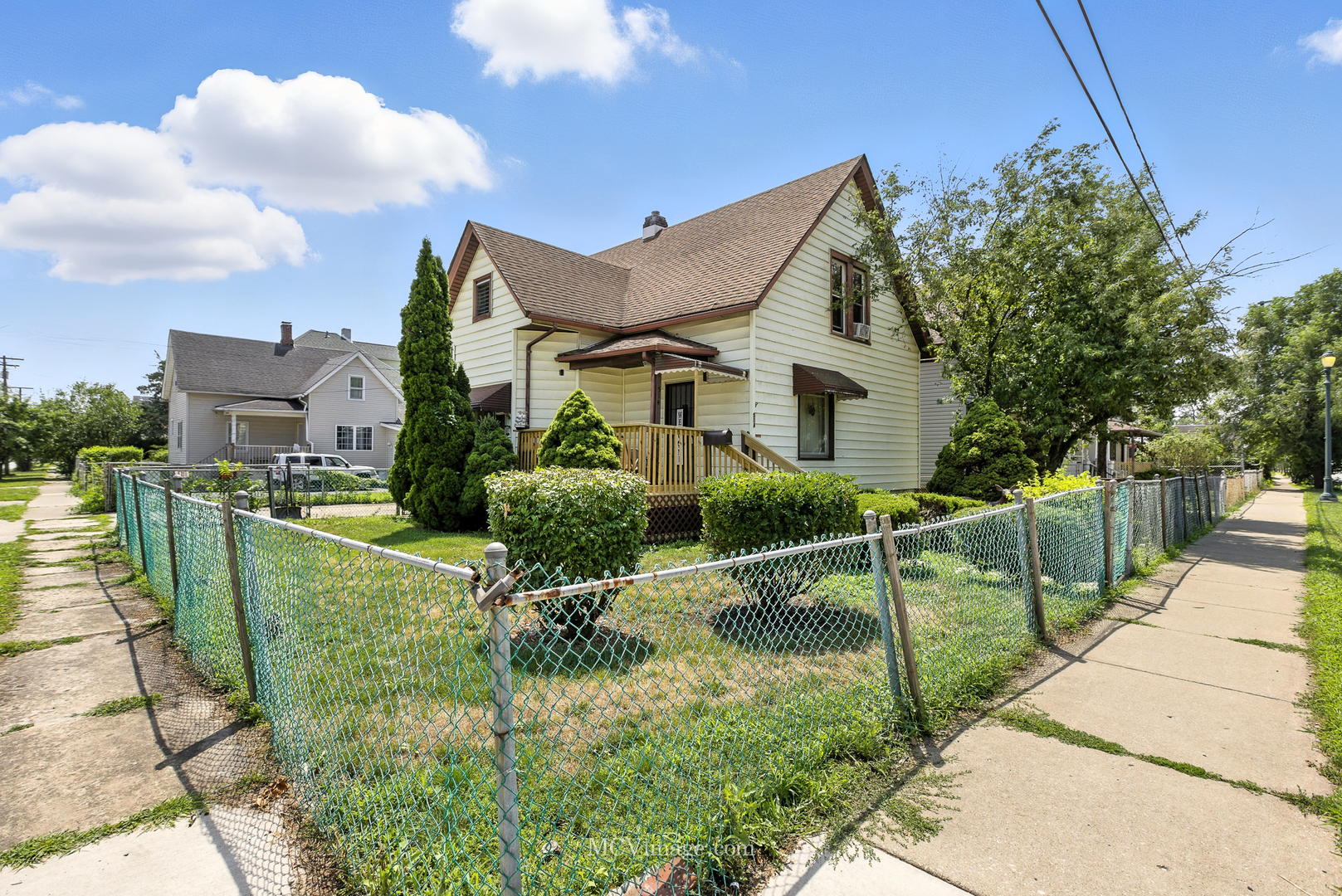 514 E Jackson Street, Joliet, IL 60432