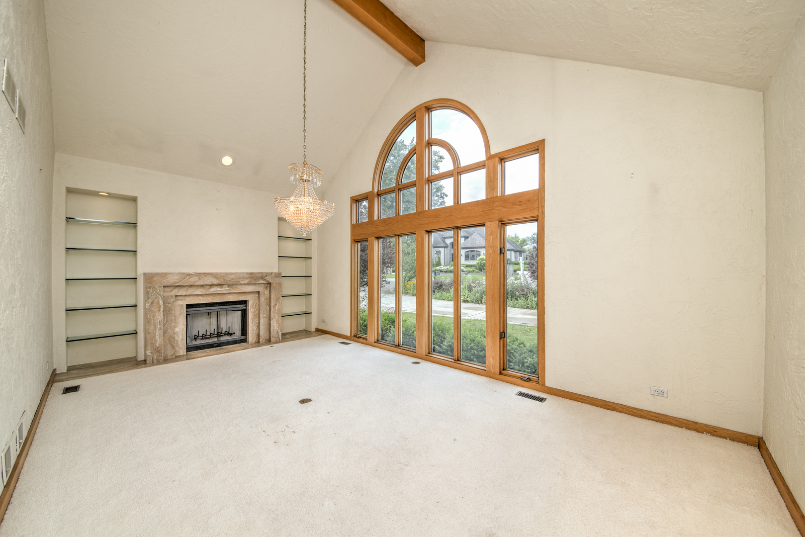 8170 Lake Ridge Drive, Burr Ridge, IL 60527