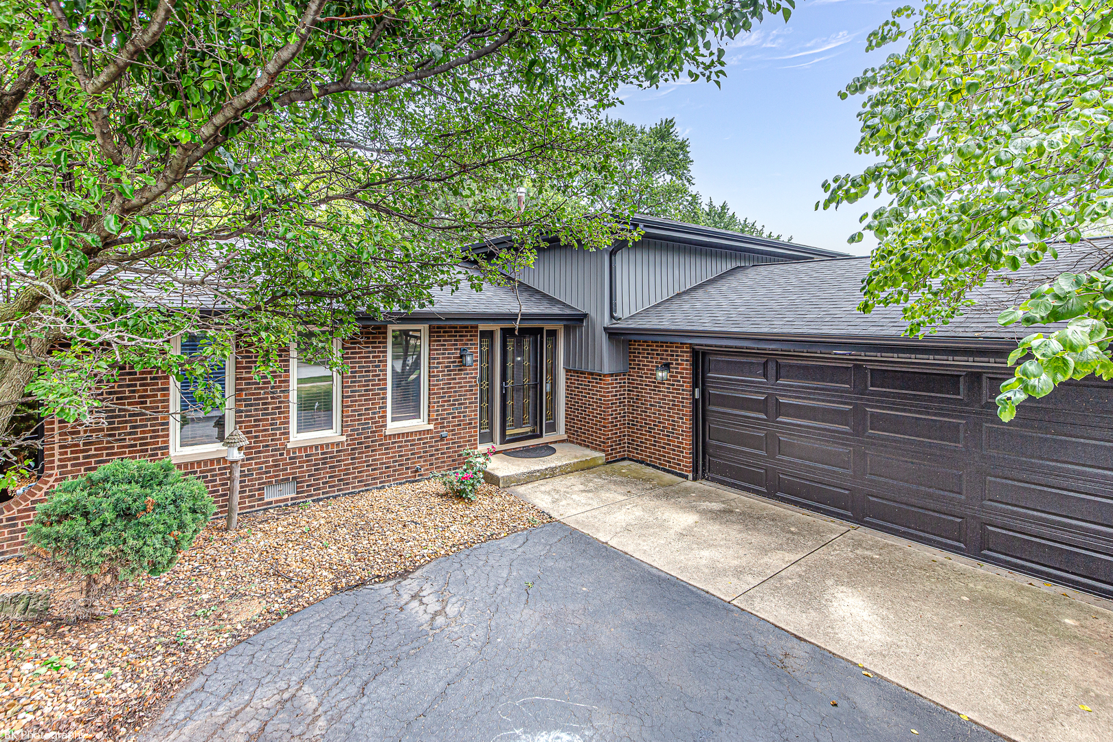 6414 180th Street, Tinley Park, IL 60477