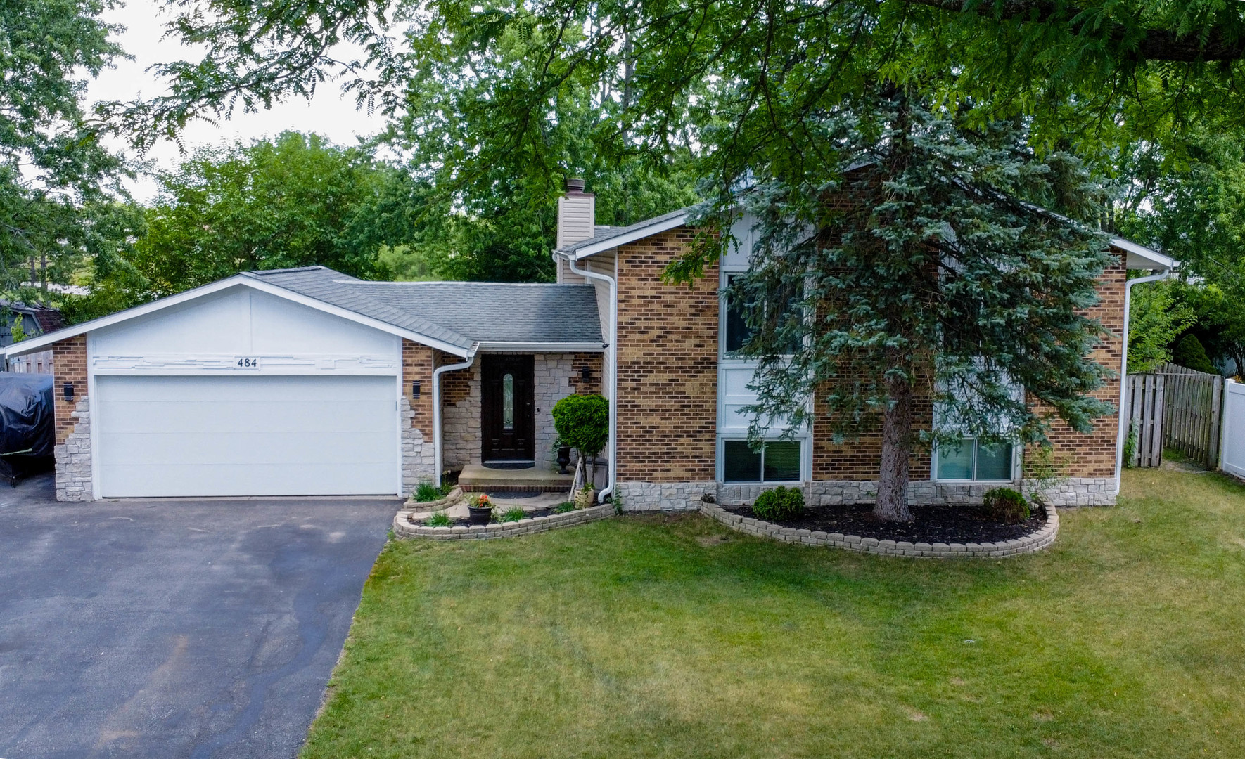 484 VALLEYVIEW Drive, Bartlett, IL 60103