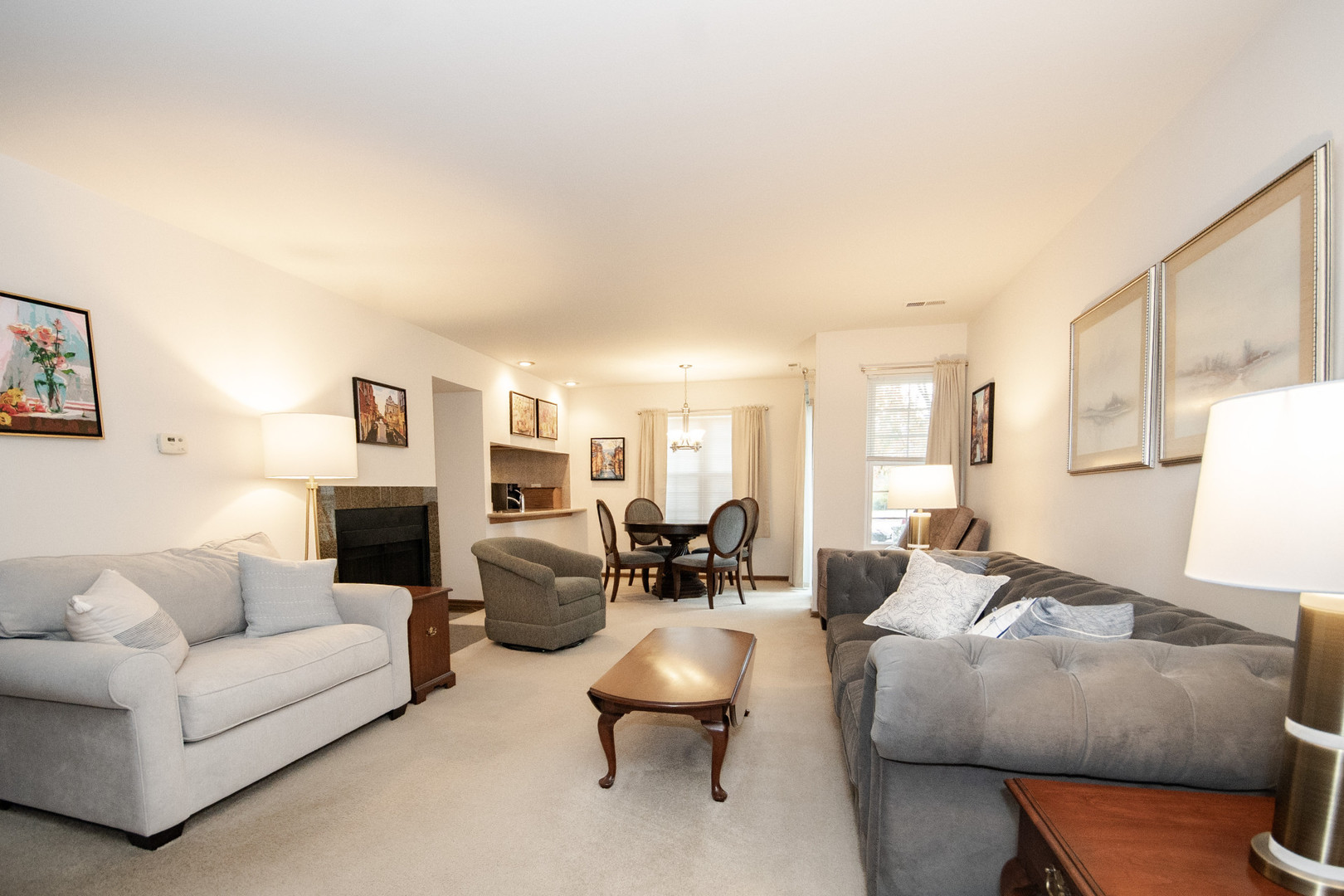 1744 Eastwood Court #4, Schaumburg, IL 60195