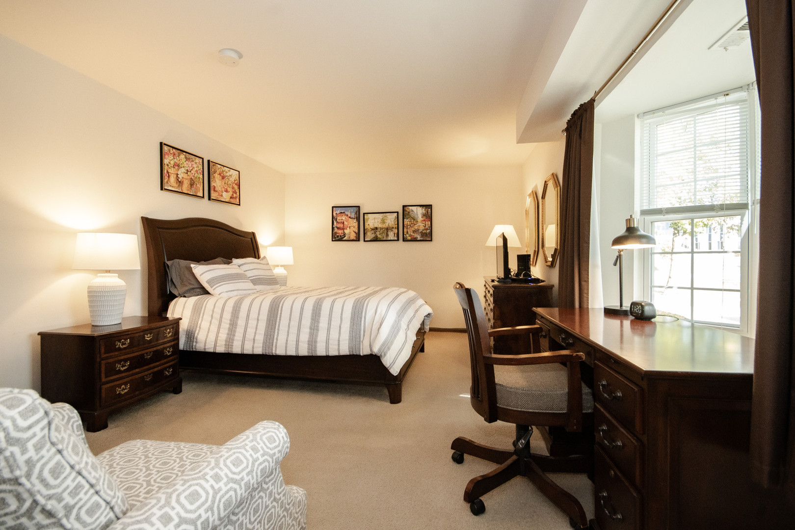 1744 Eastwood Court #4, Schaumburg, IL 60195