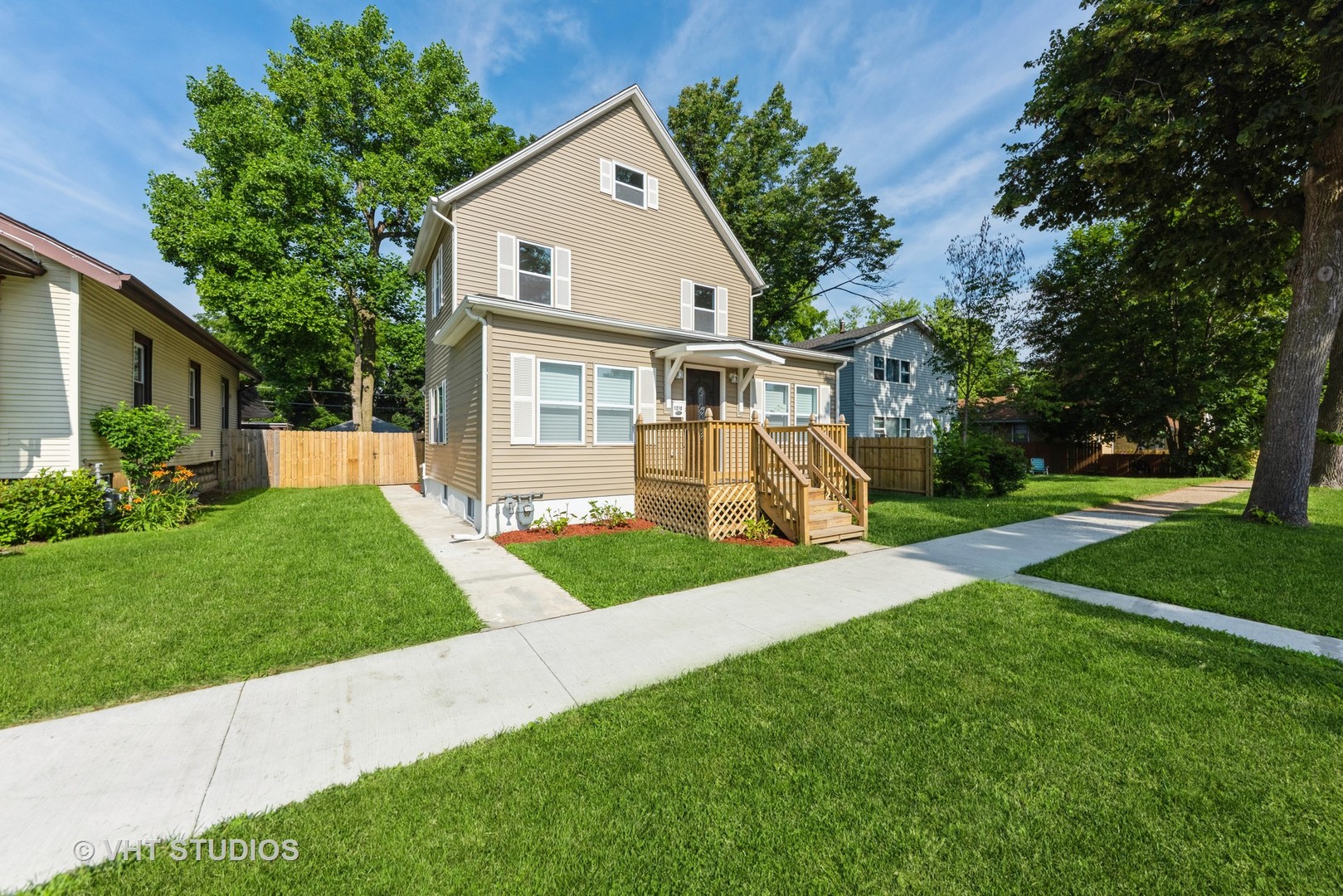 1210 Park Avenue, North Chicago, IL 60064