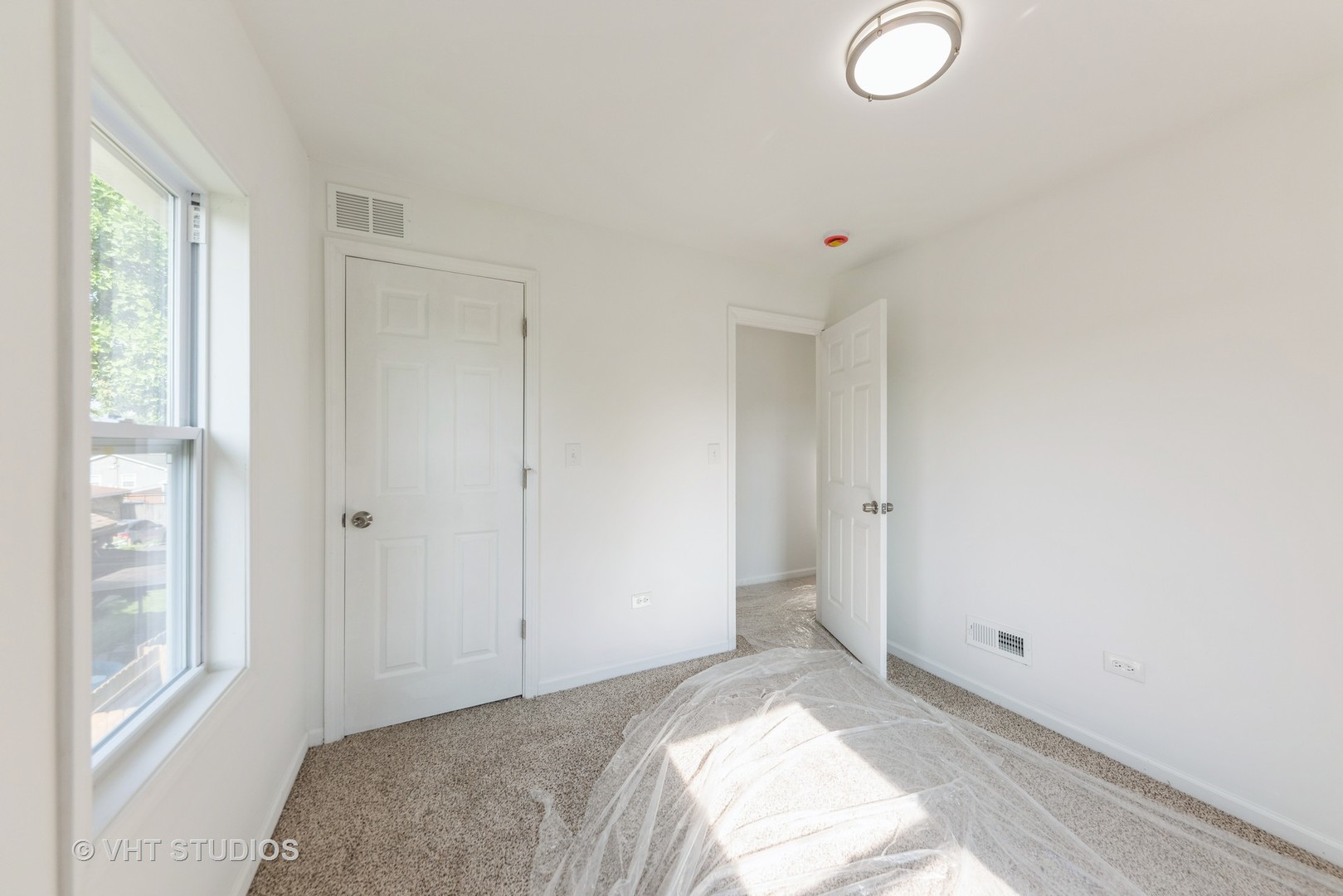 1210 Park Avenue, North Chicago, IL 60064