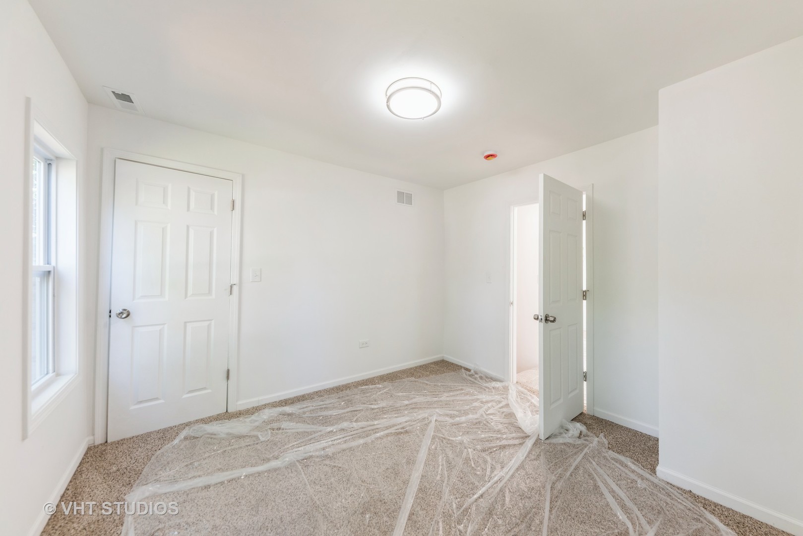 1210 Park Avenue, North Chicago, IL 60064