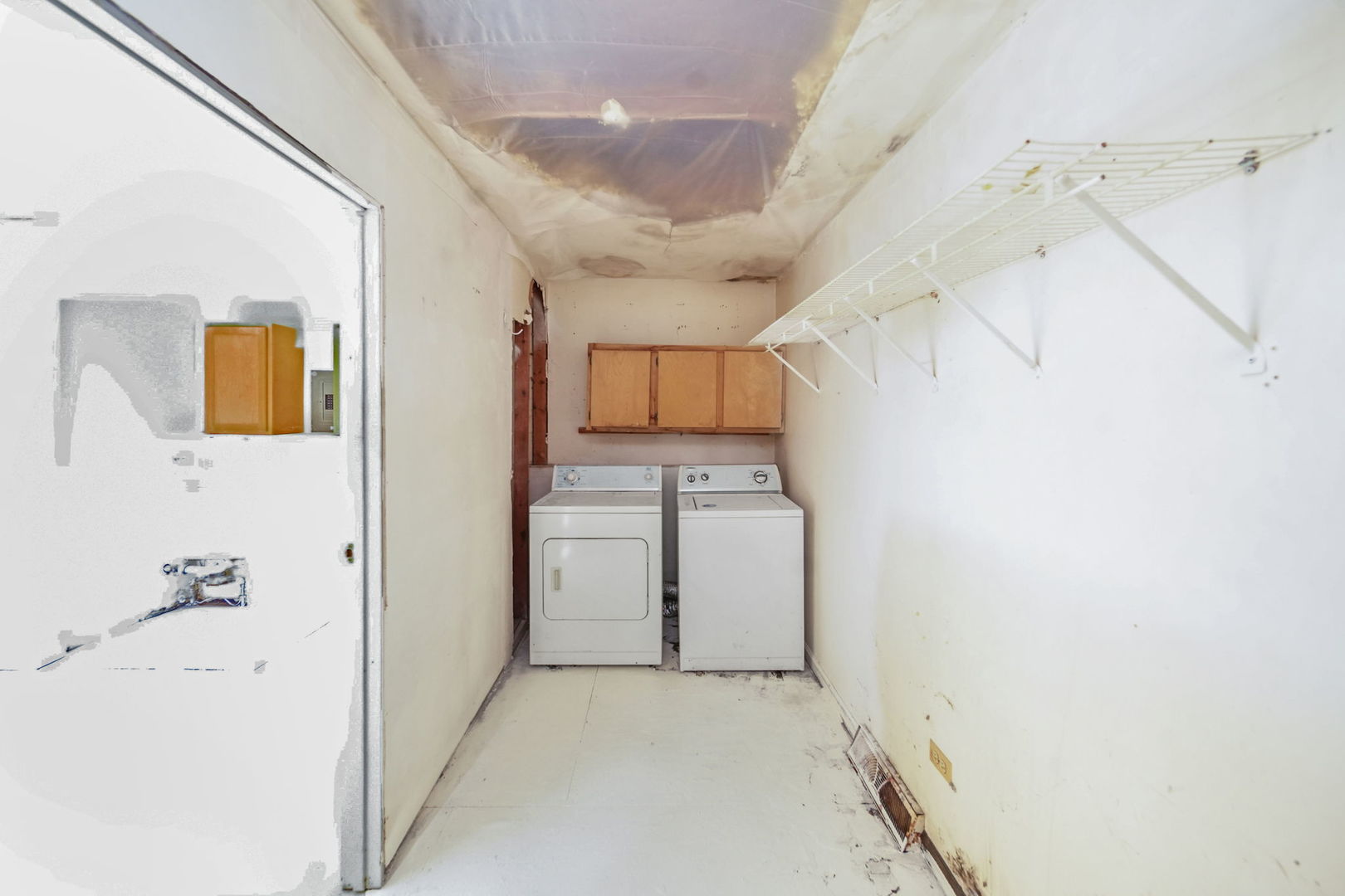 1025 S Ardmore Avenue, Villa Park, IL 60181