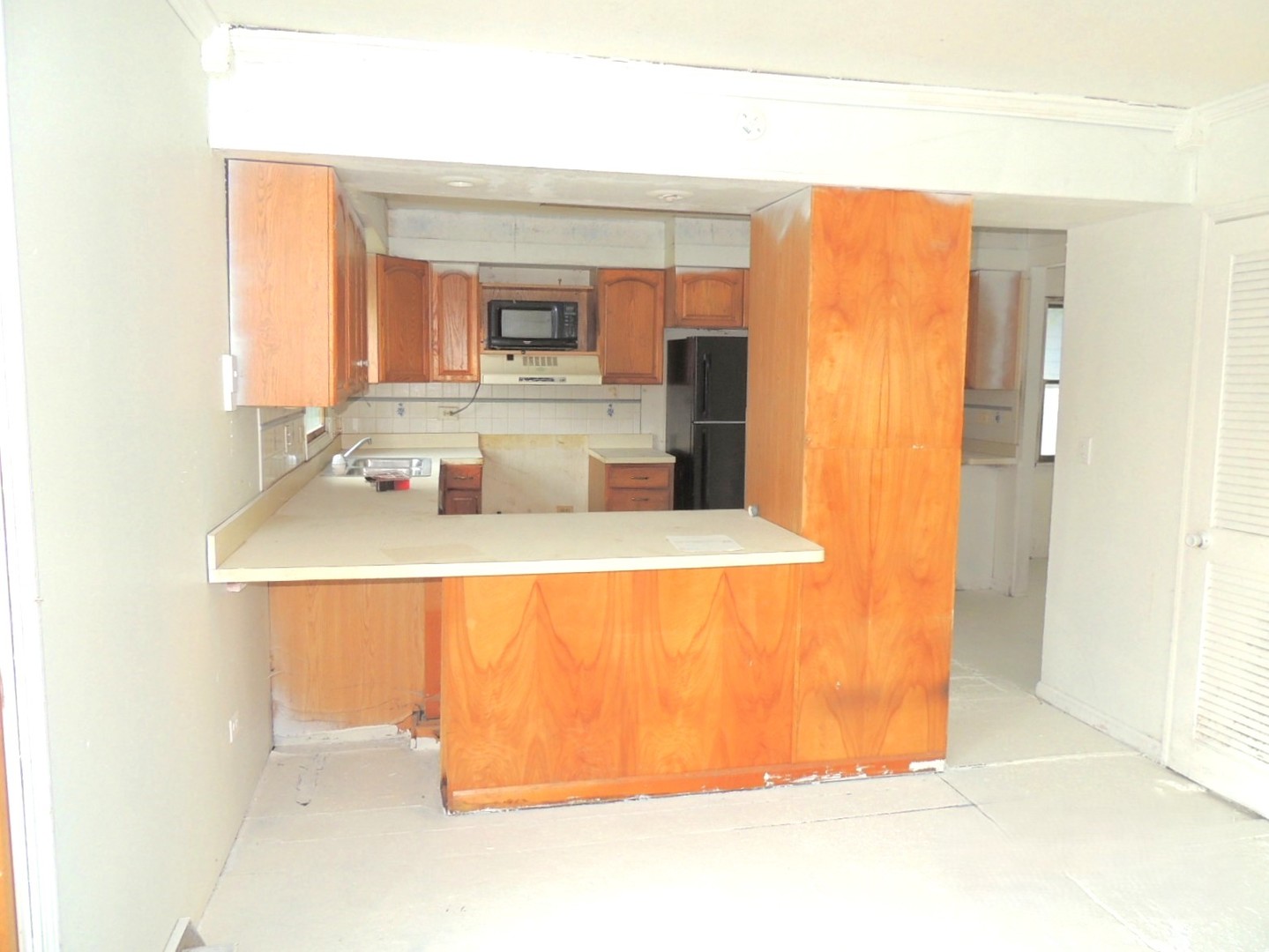 1025 S Ardmore Avenue, Villa Park, IL 60181