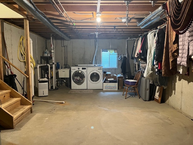 1005 Singer Avenue, Lemont, IL 60439
