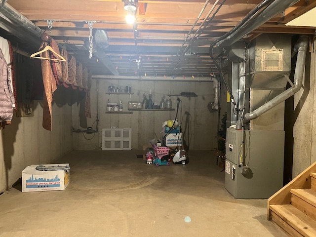 1005 Singer Avenue, Lemont, IL 60439
