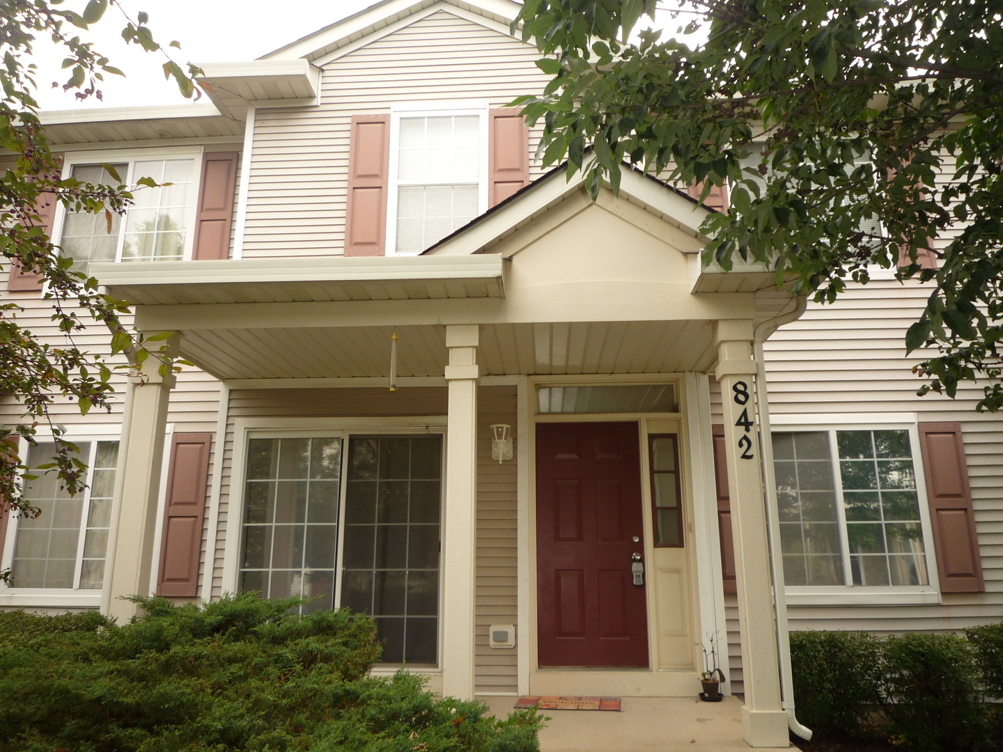 842 County Line Road #842, Aurora, IL 60502
