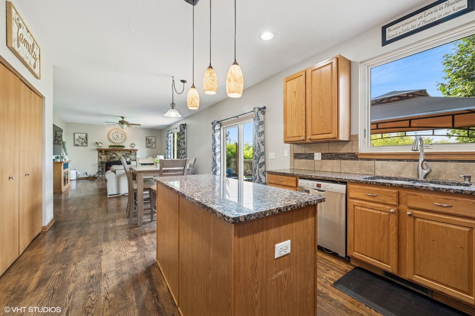 10332 Somerset Lane, Huntley, IL 60142