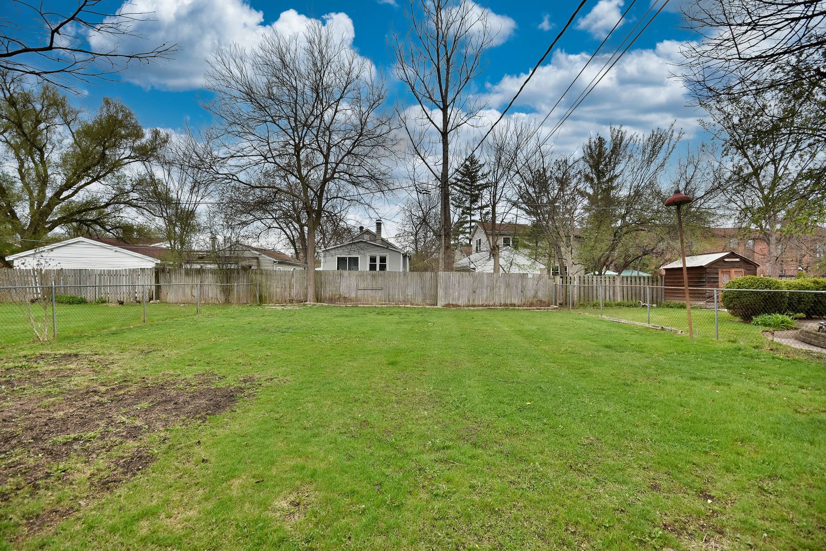 172 Ridgewood Avenue, Bensenville, IL 60106