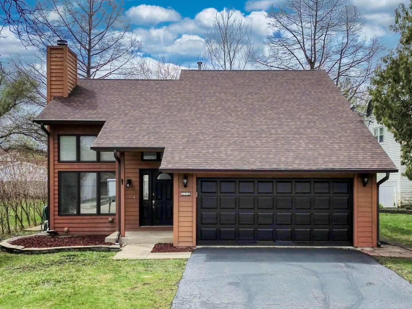 172 Ridgewood Avenue, Bensenville, IL 60106