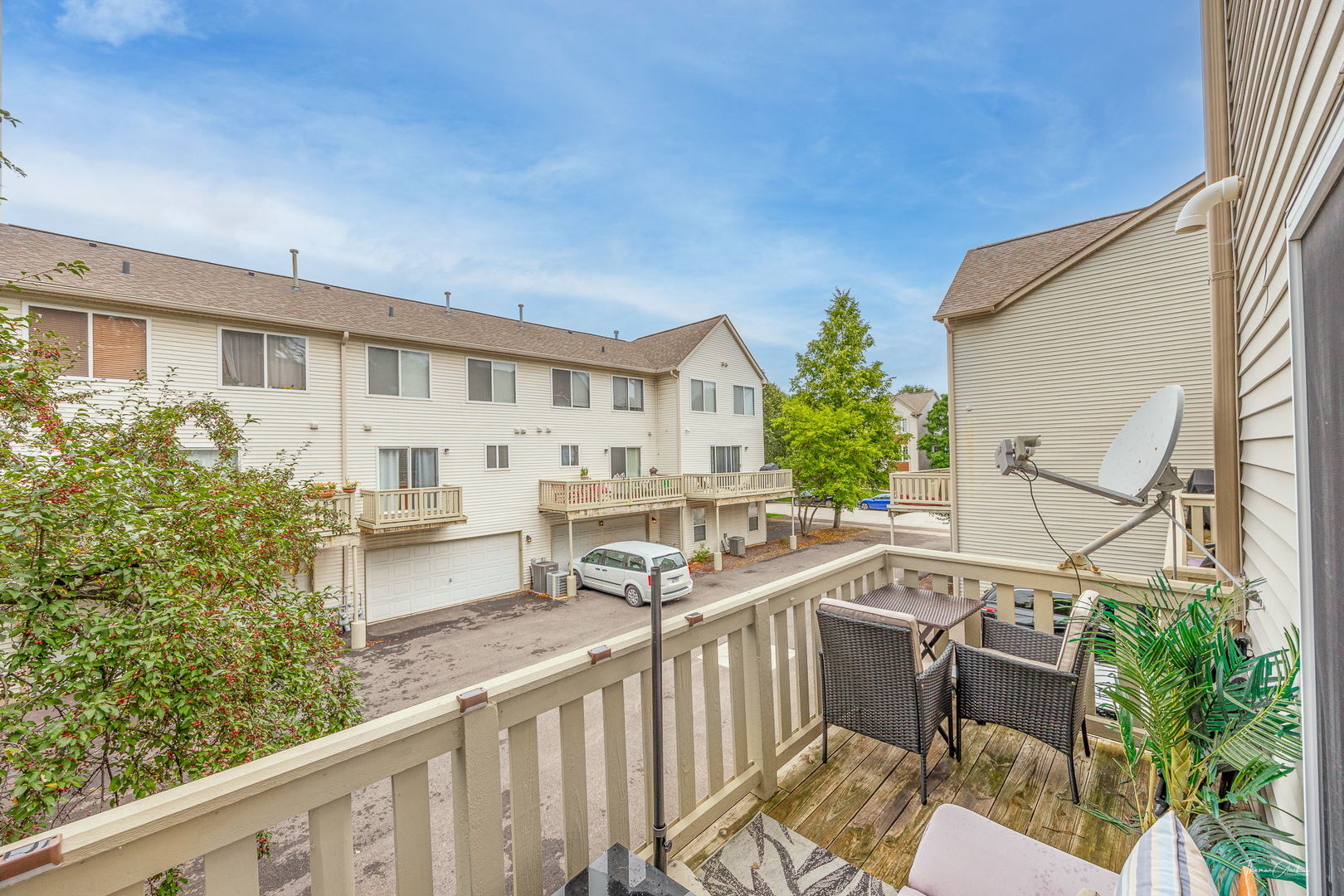1631 Orchard Court, West Chicago, IL 60185