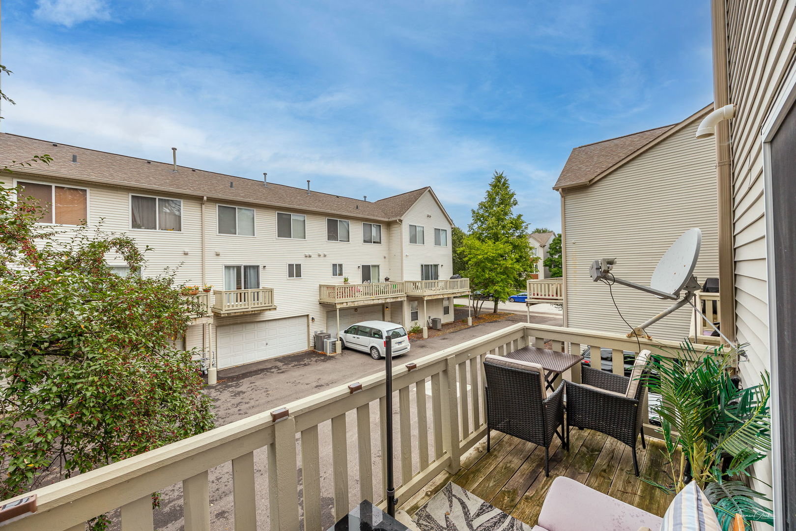 1631 Orchard Court, West Chicago, IL 60185