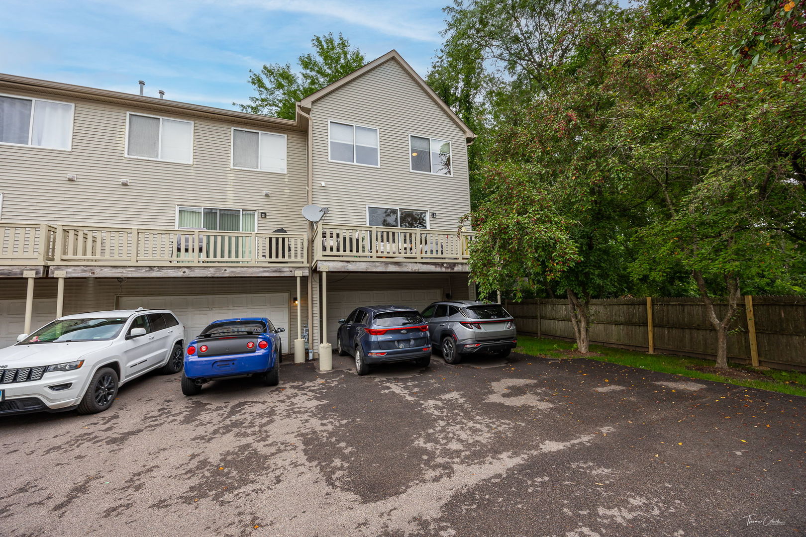 1631 Orchard Court, West Chicago, IL 60185
