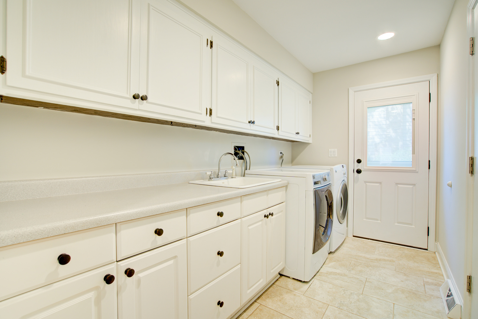 1202 Chateaugay Avenue, Naperville, IL 60540