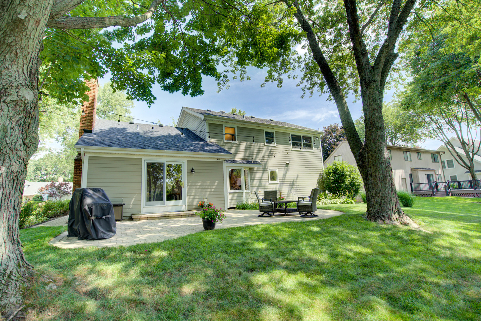 1202 Chateaugay Avenue, Naperville, IL 60540